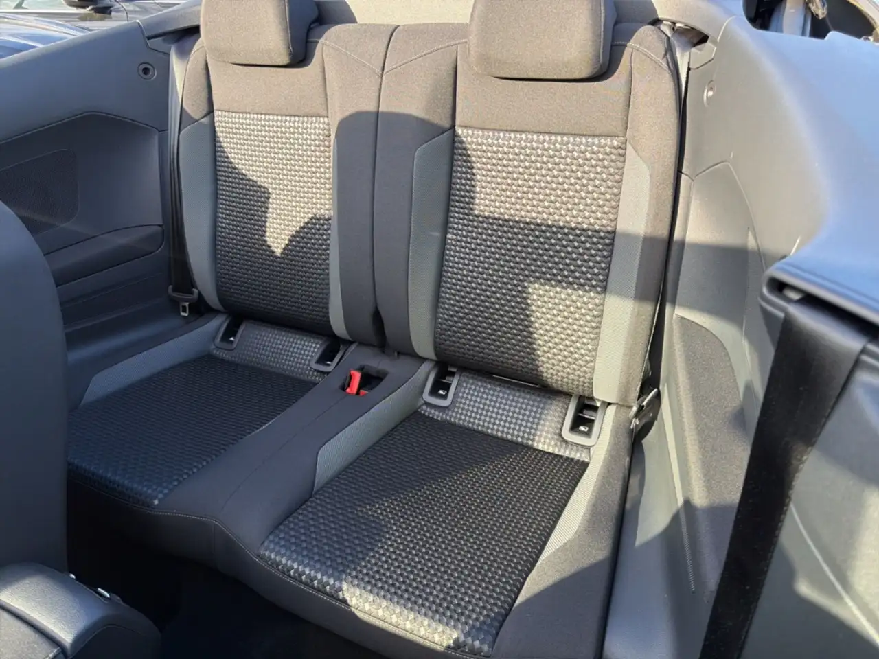 Volkswagen T-Roc Cabriolet Active 1.5 TSI Allwetter LED Kamera, миниатюра 23