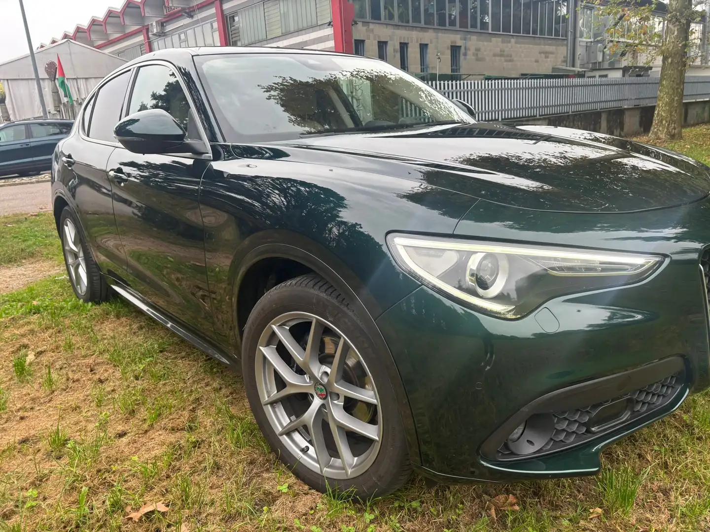 Alfa Romeo Stelvio 2.2 TD 210CV AT8 Q4 VELOCE Vert - 2