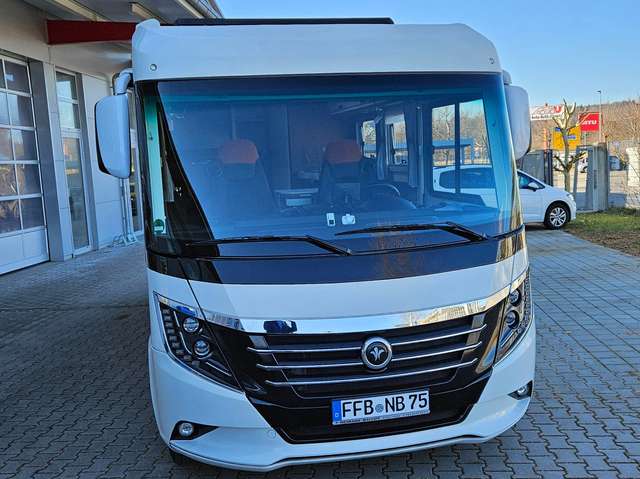 Imagine Niesmann+Bischoff Arto 74