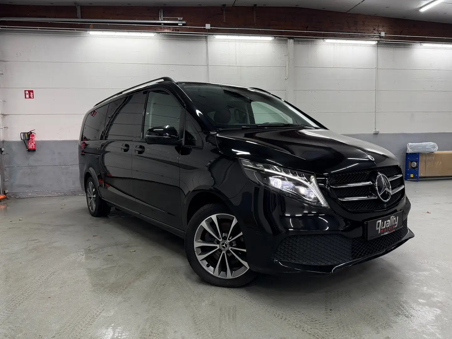 Mercedes-Benz V 300 V 300d EXTRALANG /9TRONIC / 360°/ WEBASTO / BTW Negru - 2