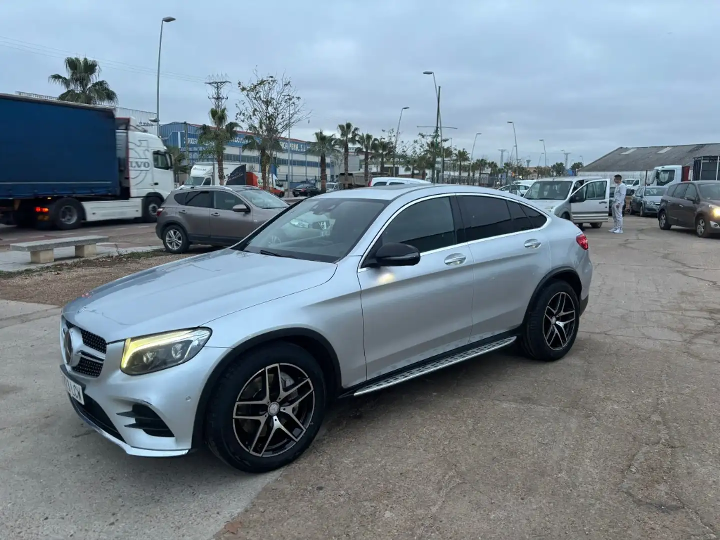 Mercedes-Benz GLC 250 Coupé 250d 4Matic Aut. Grau - 1