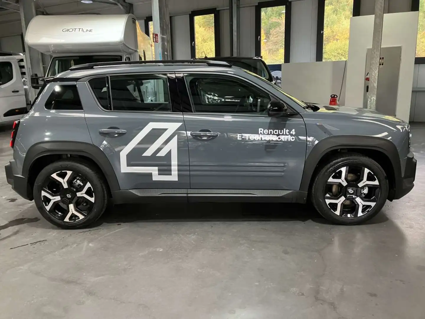 Renault R 4 E-Tech techno 150HP Comfort range Grigio - 2