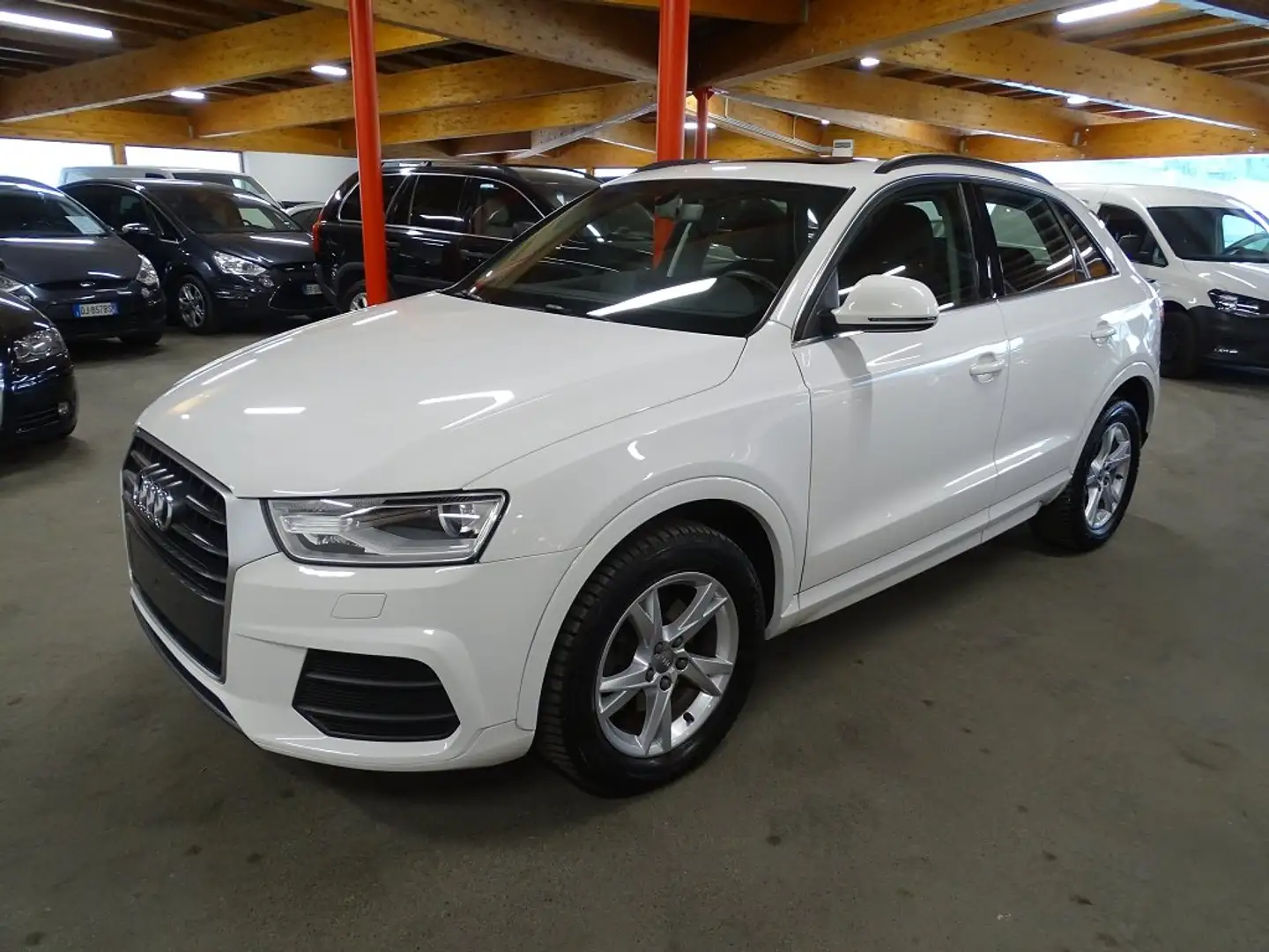 Audi Q3 2.0 TDI 4x4 Sport 184 CV Euro 6 Blanc - 2