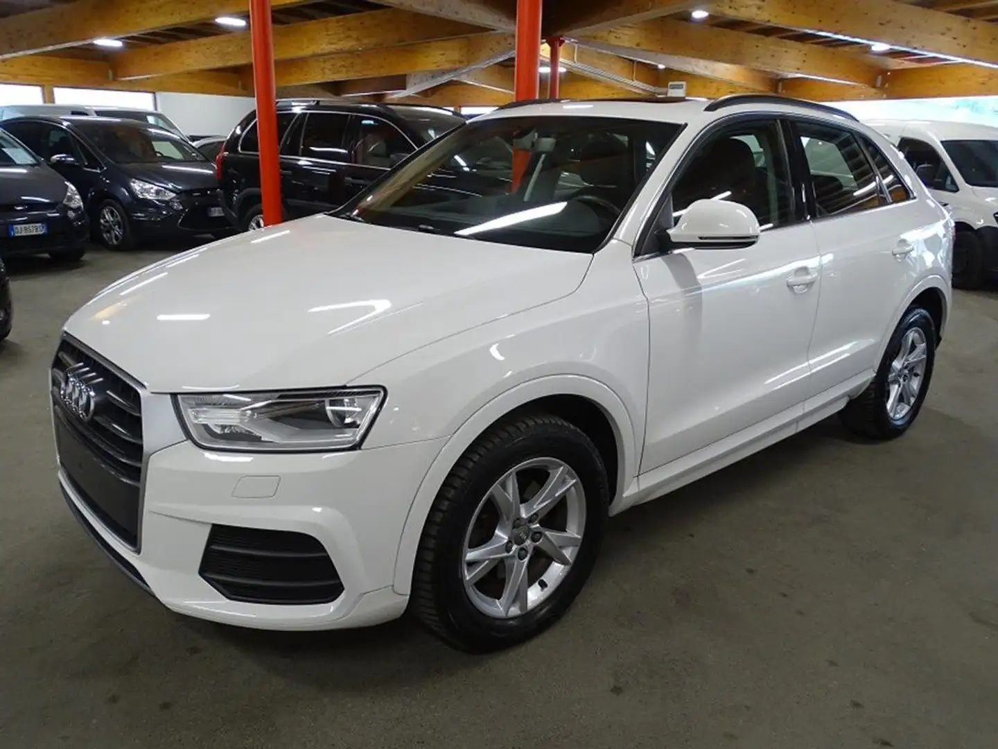 Audi Q3 2.0 TDI 4x4 Sport 184 CV Euro 6 Blanc - 1