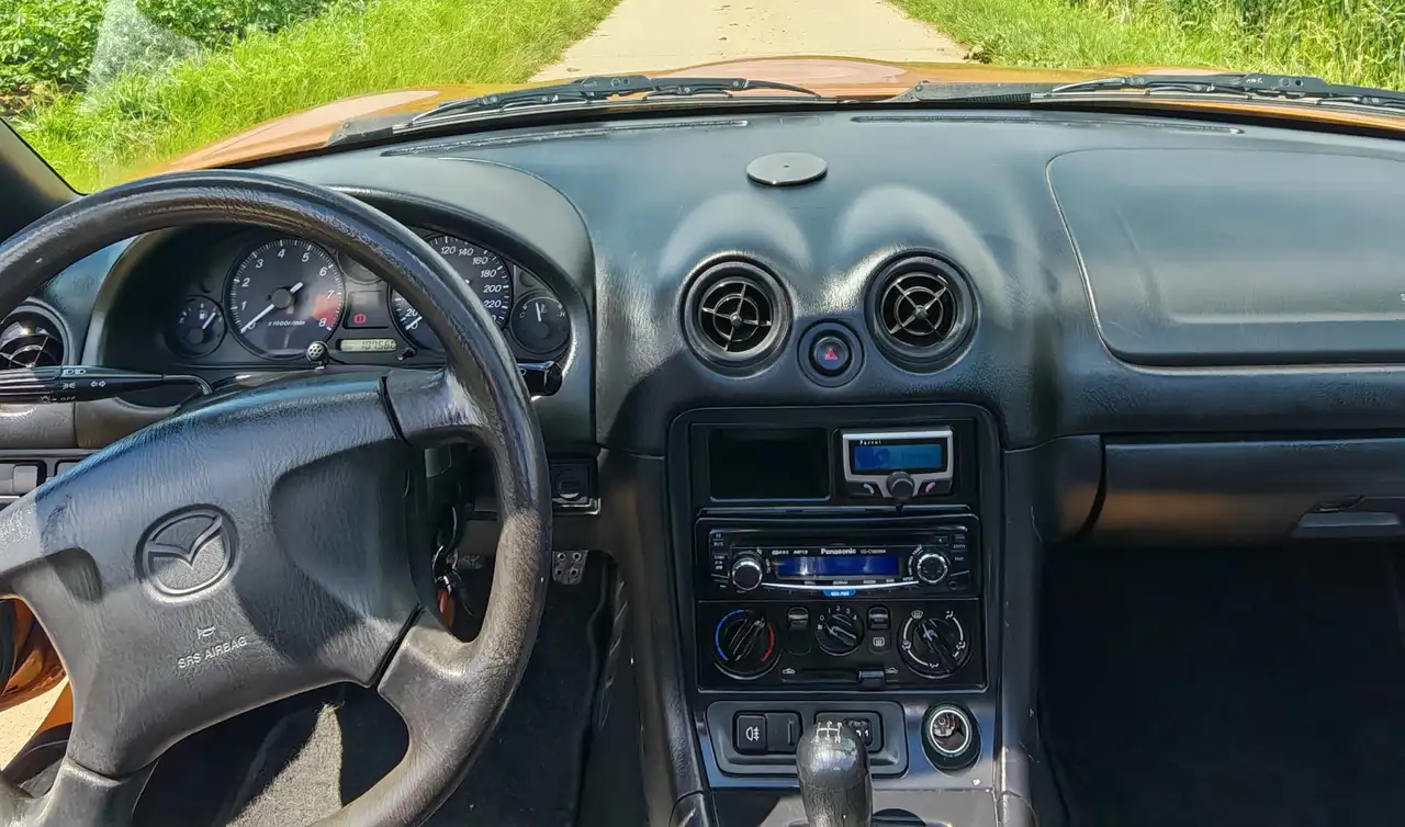 Mazda MX-5 1.6i 16v, foto 6