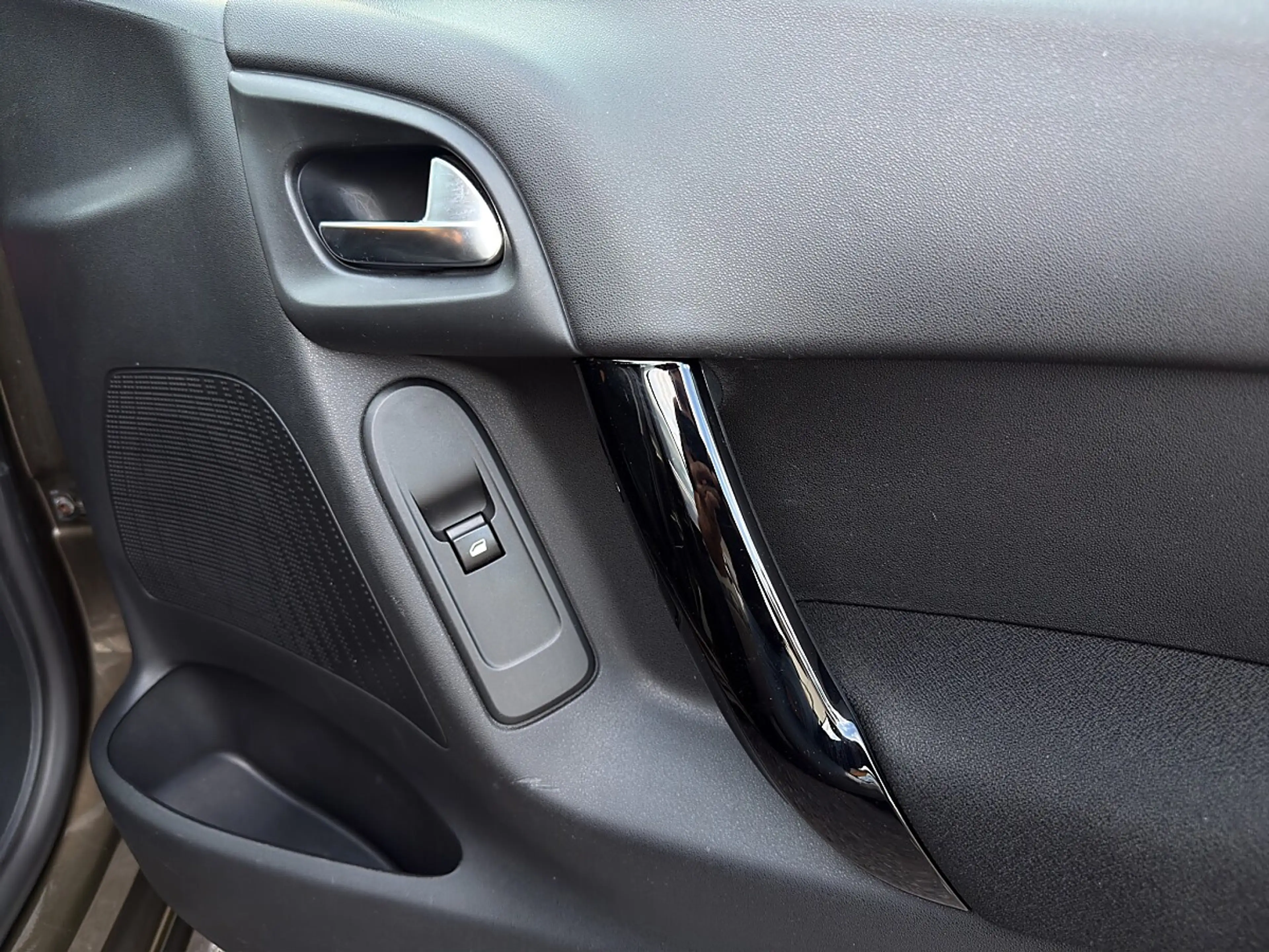 Citroen C3 e-HDi *Tempomat*Klima*Pickerl 03/27+4Mo* — photo 11