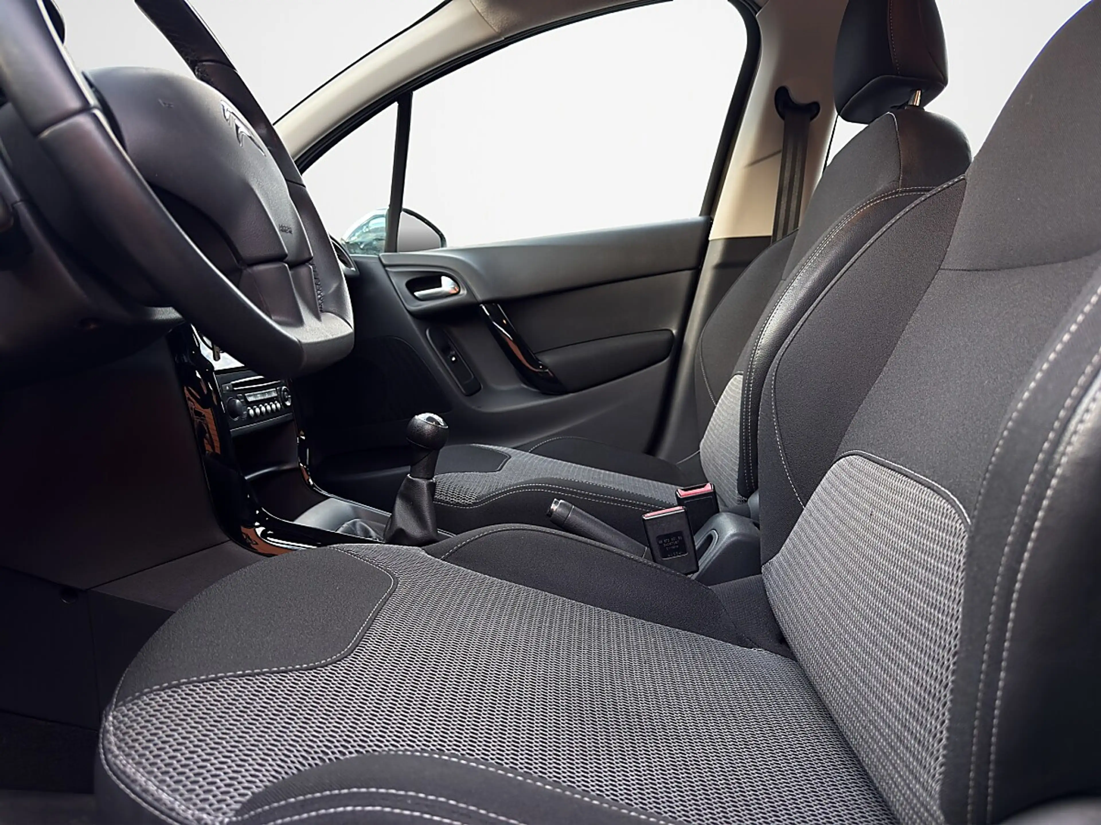 Citroen C3 e-HDi *Tempomat*Klima*Pickerl 03/27+4Mo* — photo 12