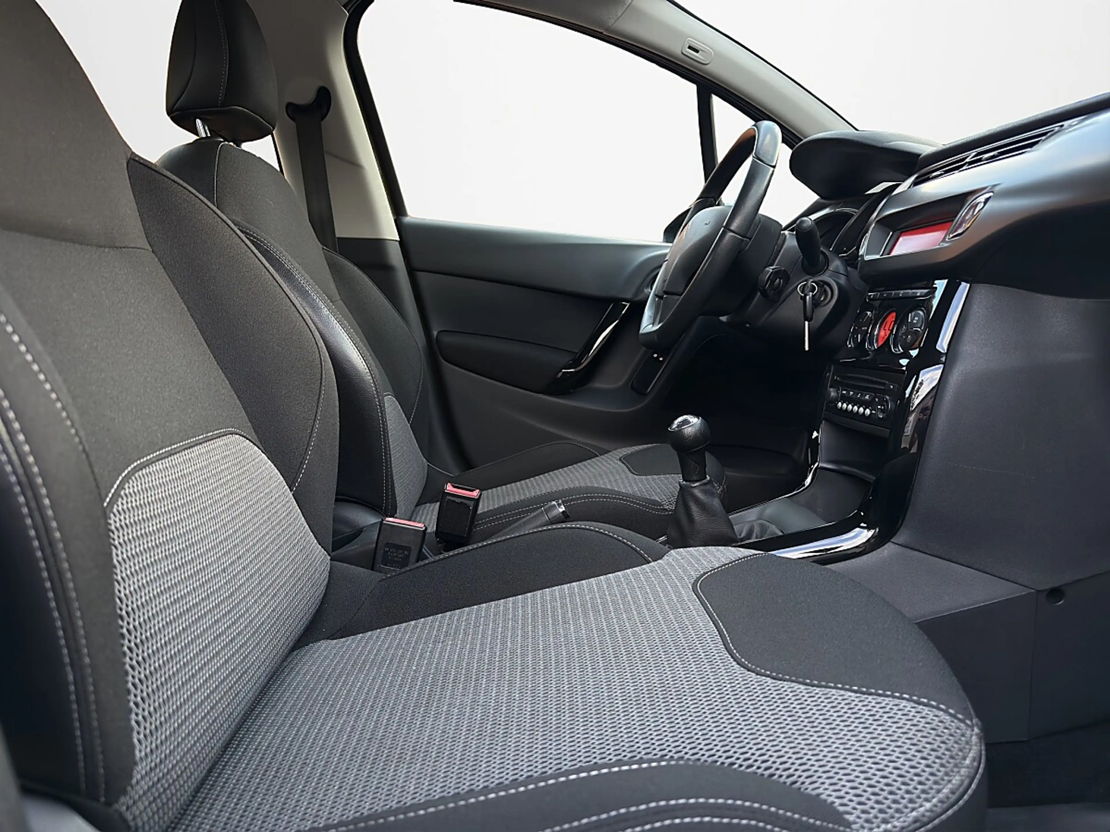 Citroen C3 e-HDi *Tempomat*Klima*Pickerl 03/27+4Mo* — photo 14