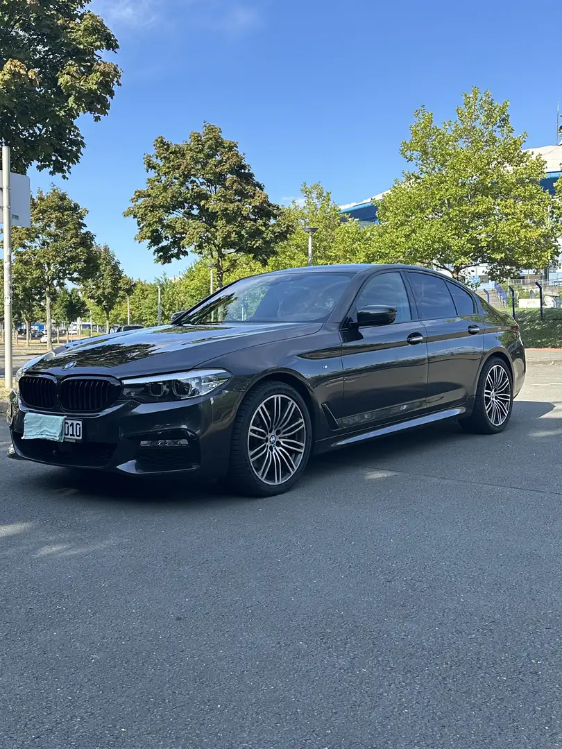 BMW 530 530 d xDrive M Sport Grau - 2