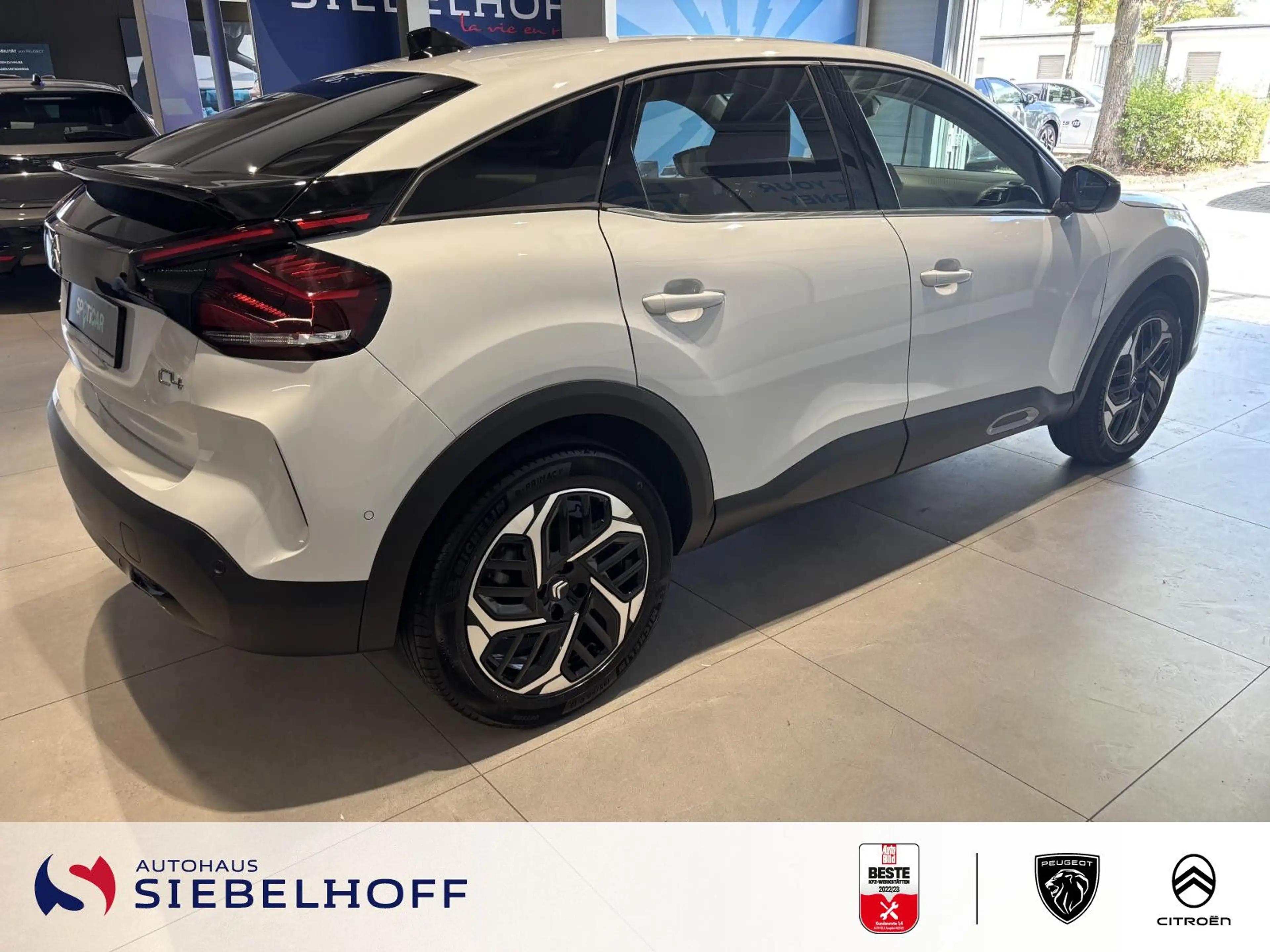 Citroen C4 Max PureTech 130 EAT8 — photo 5
