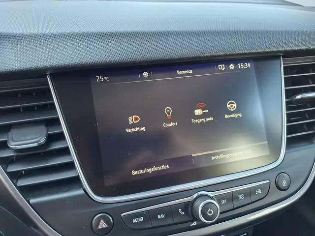 Opel Crossland view 8