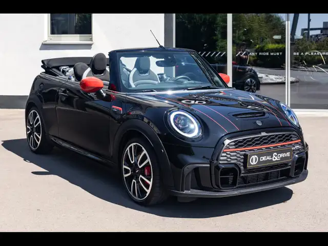 Mini Cooper view 6