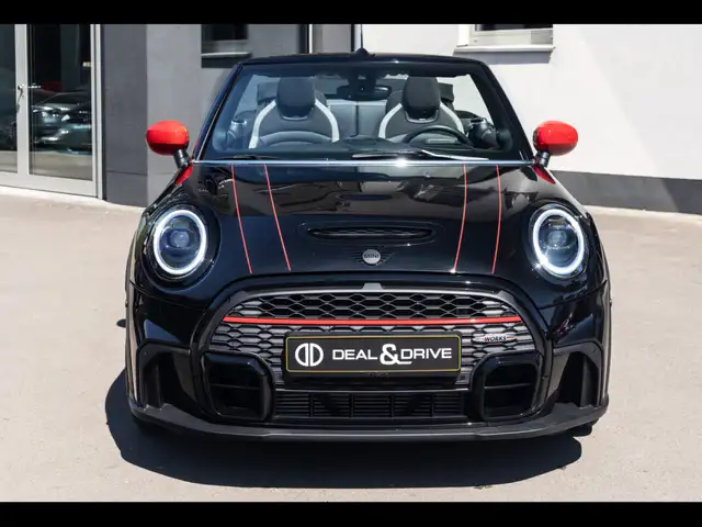 Mini Cooper view 5