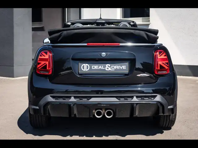 Mini Cooper view 4