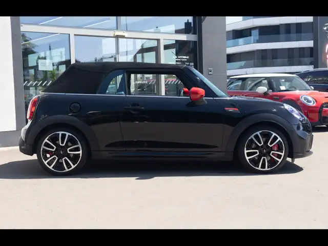 Mini Cooper view 8