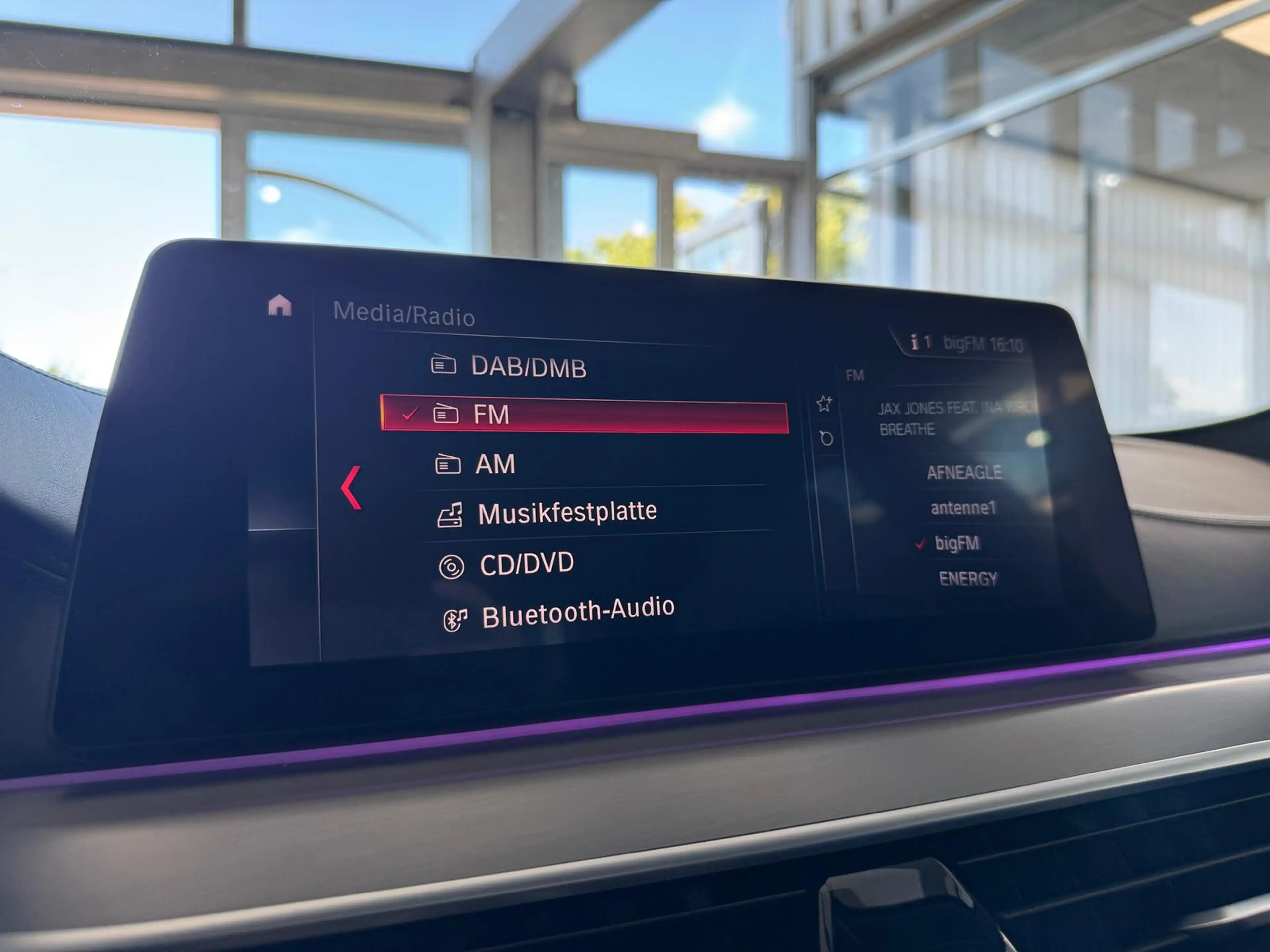 BMW 525 d Luxury Line LED HUD PANO H&K ACC 360° STHZ — photo 24