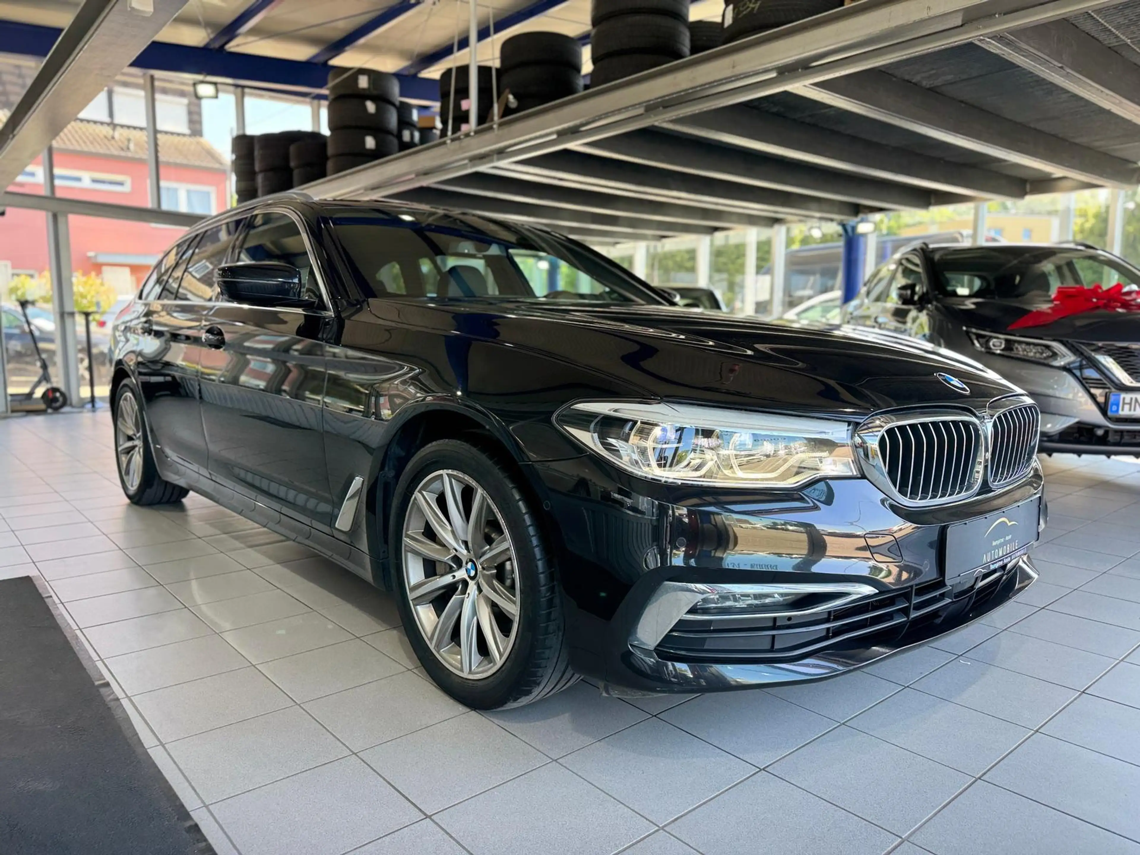 BMW 525 d Luxury Line LED HUD PANO H&K ACC 360° STHZ — photo 3