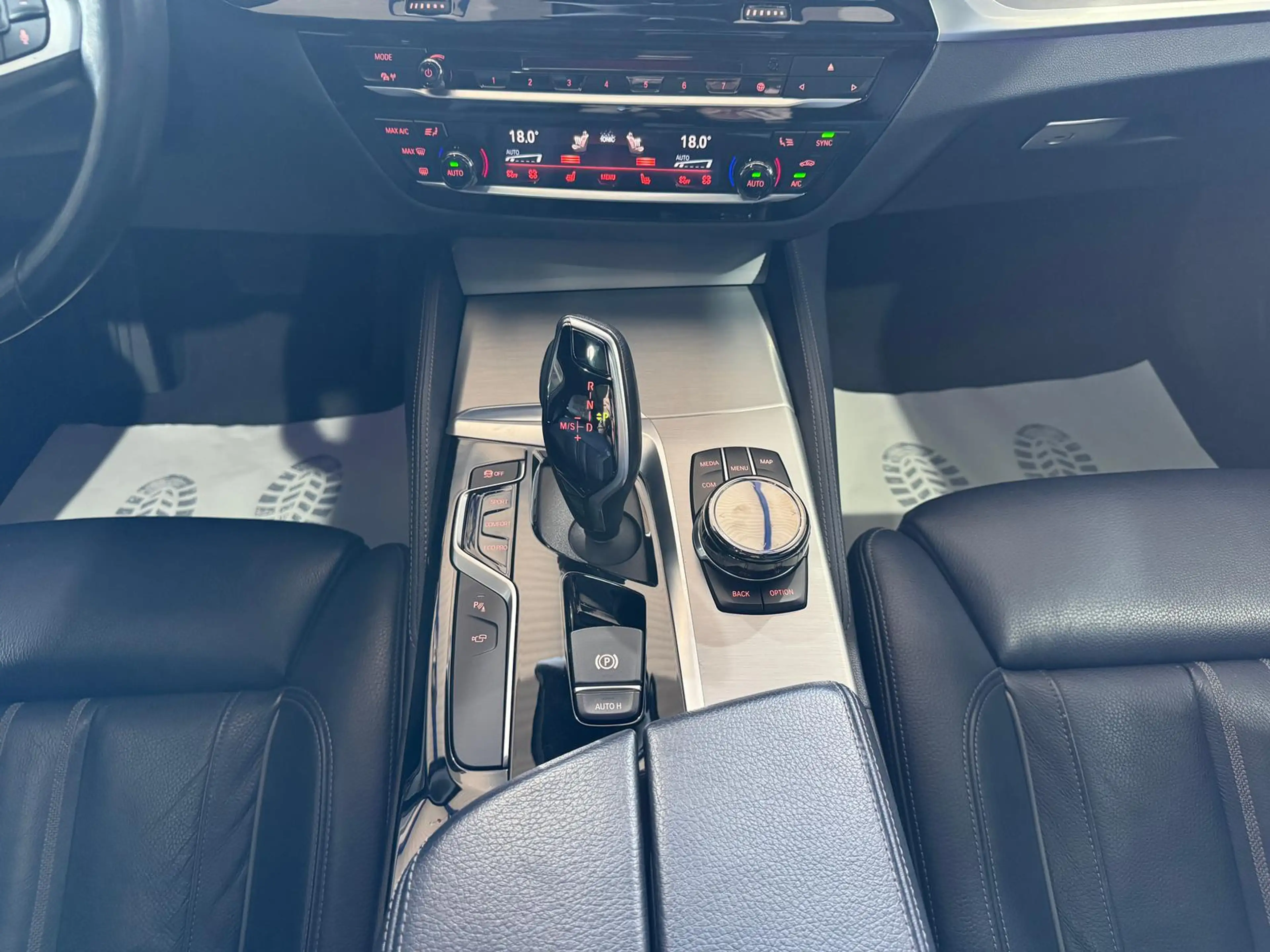 BMW 525 d Luxury Line LED HUD PANO H&K ACC 360° STHZ — photo 21