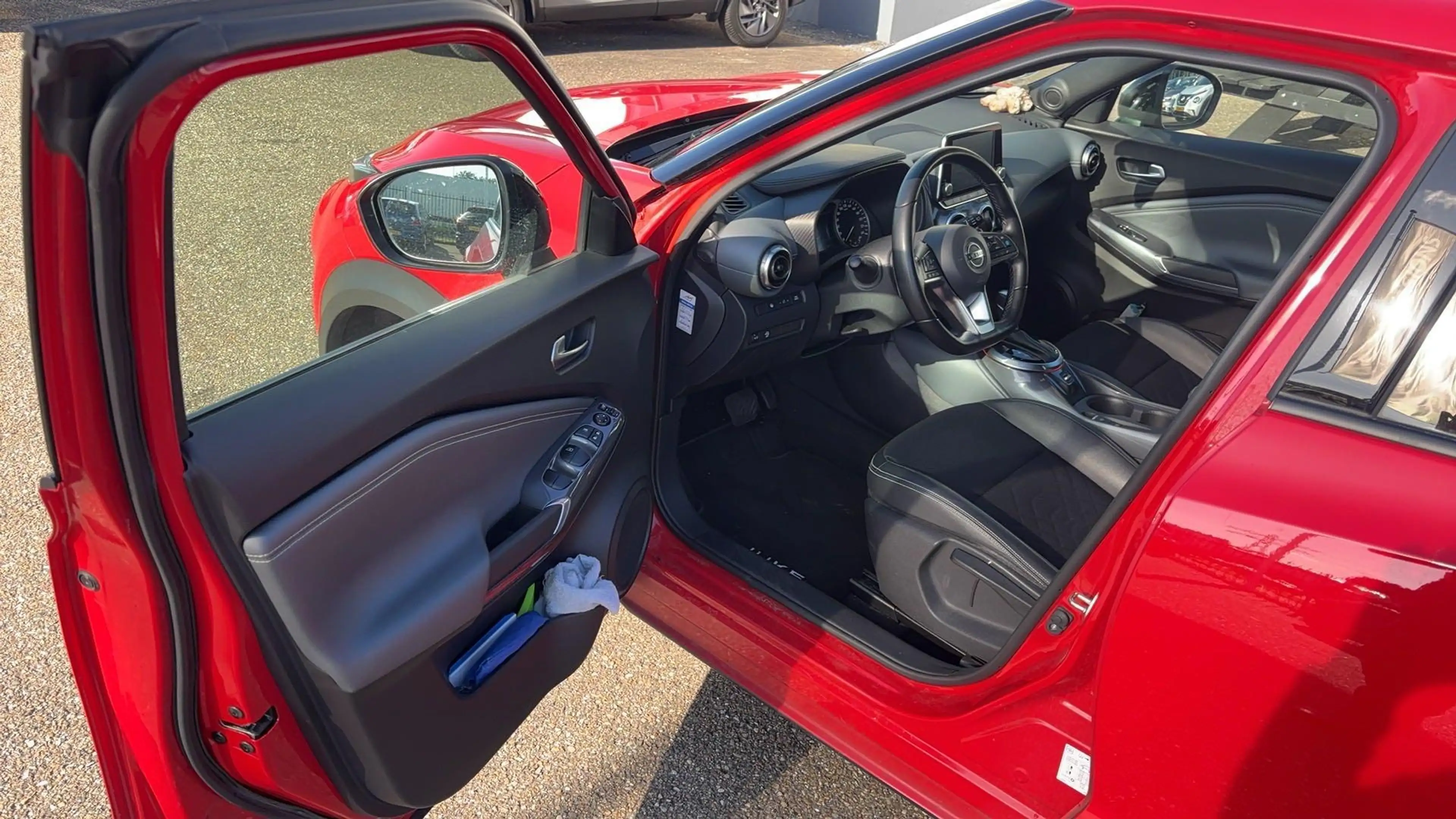 Nissan Juke 1.0 DIG-T Tekna | Automaat | Trekhaak | Adaptieve — photo 9