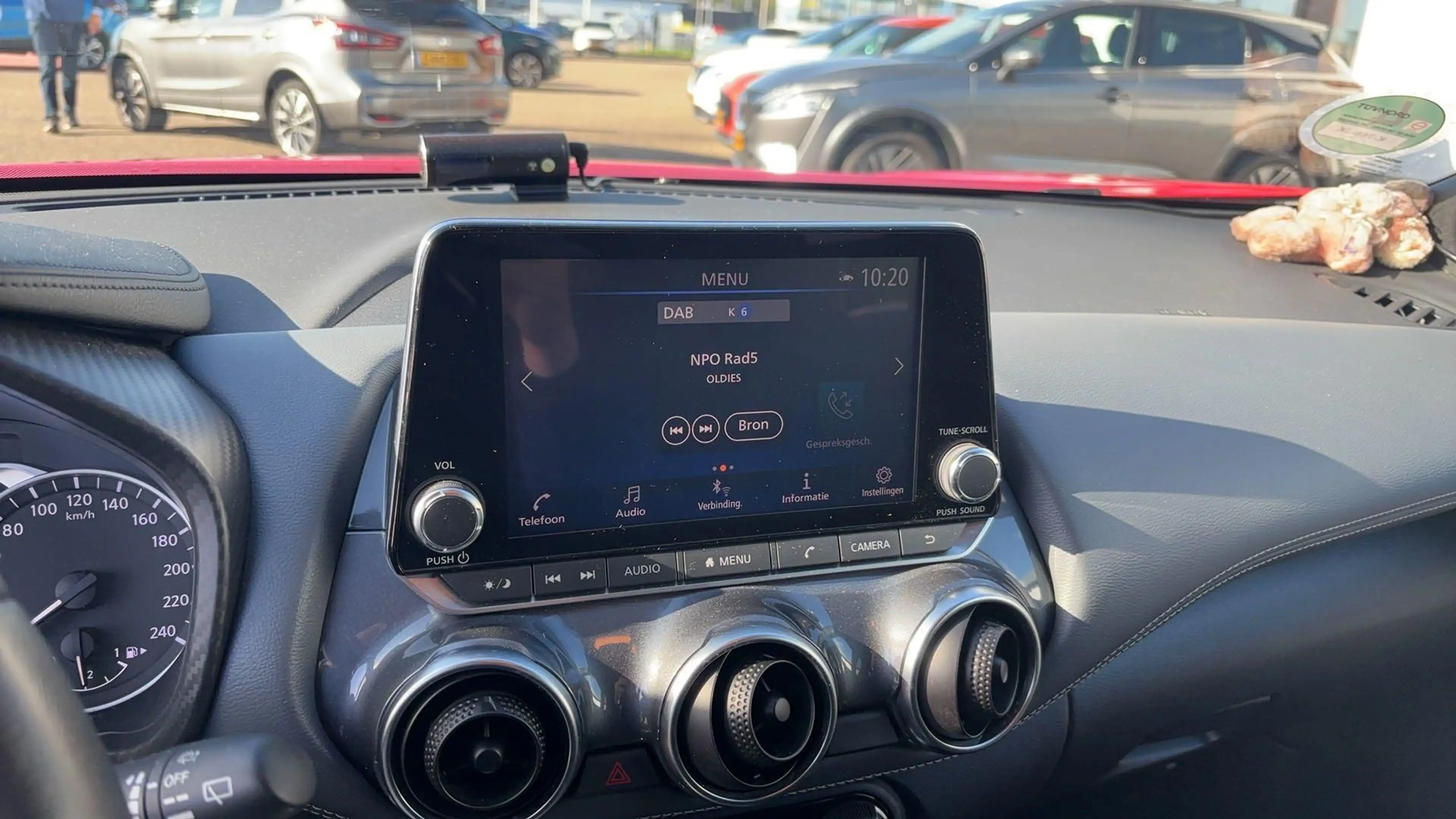 Nissan Juke 1.0 DIG-T Tekna | Automaat | Trekhaak | Adaptieve — photo 14
