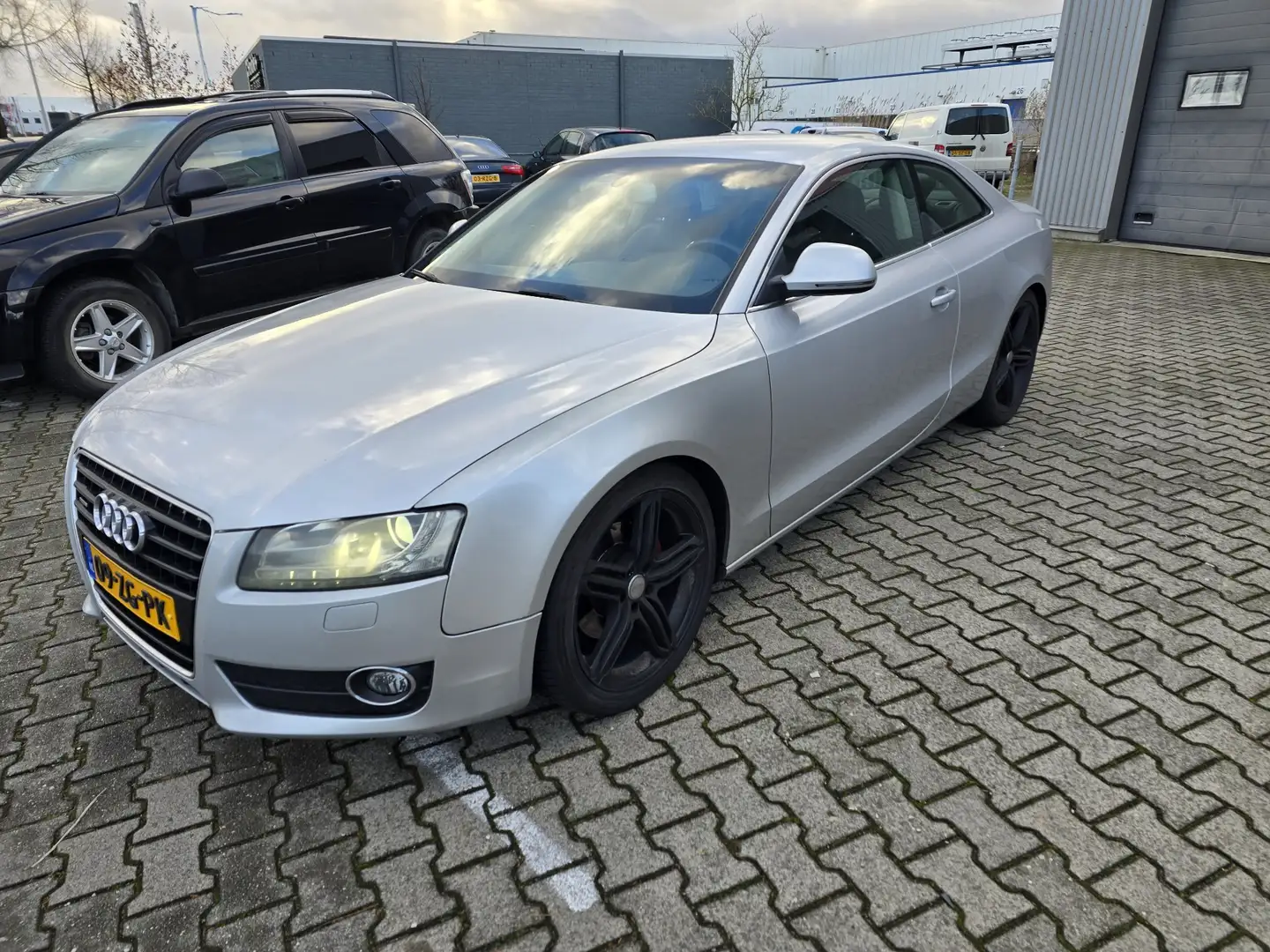 Audi A5 3.2 FSI q. Pro Line Grijs - 2