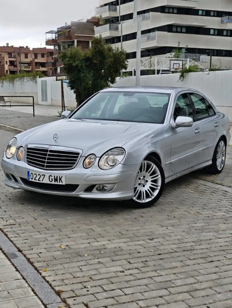 Mercedes-Benz E 220 220CDI BE Elegance Aut.(9.75) - 1