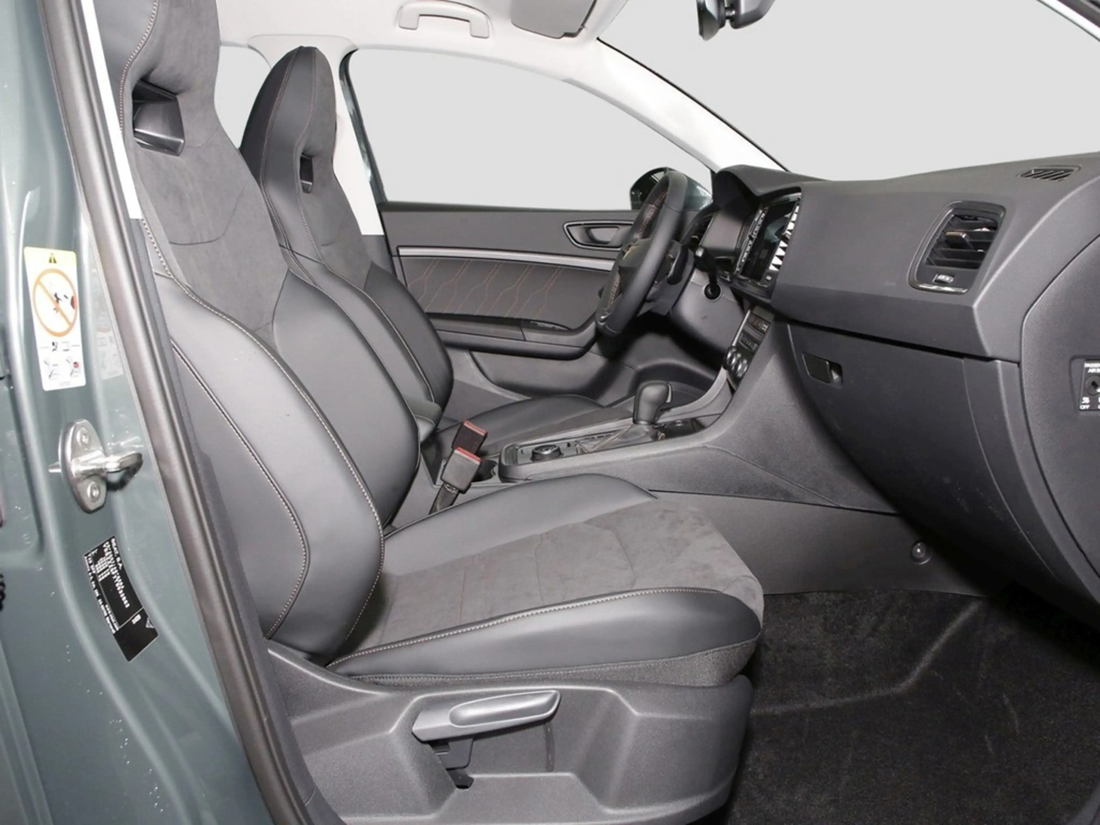 CUPRA Ateca 1.5 TSI Sie sparen 16.770 ATZ — photo 8