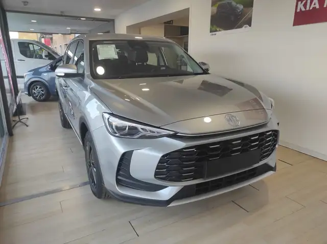 MG ZS 1.5 115 CV STANDARD