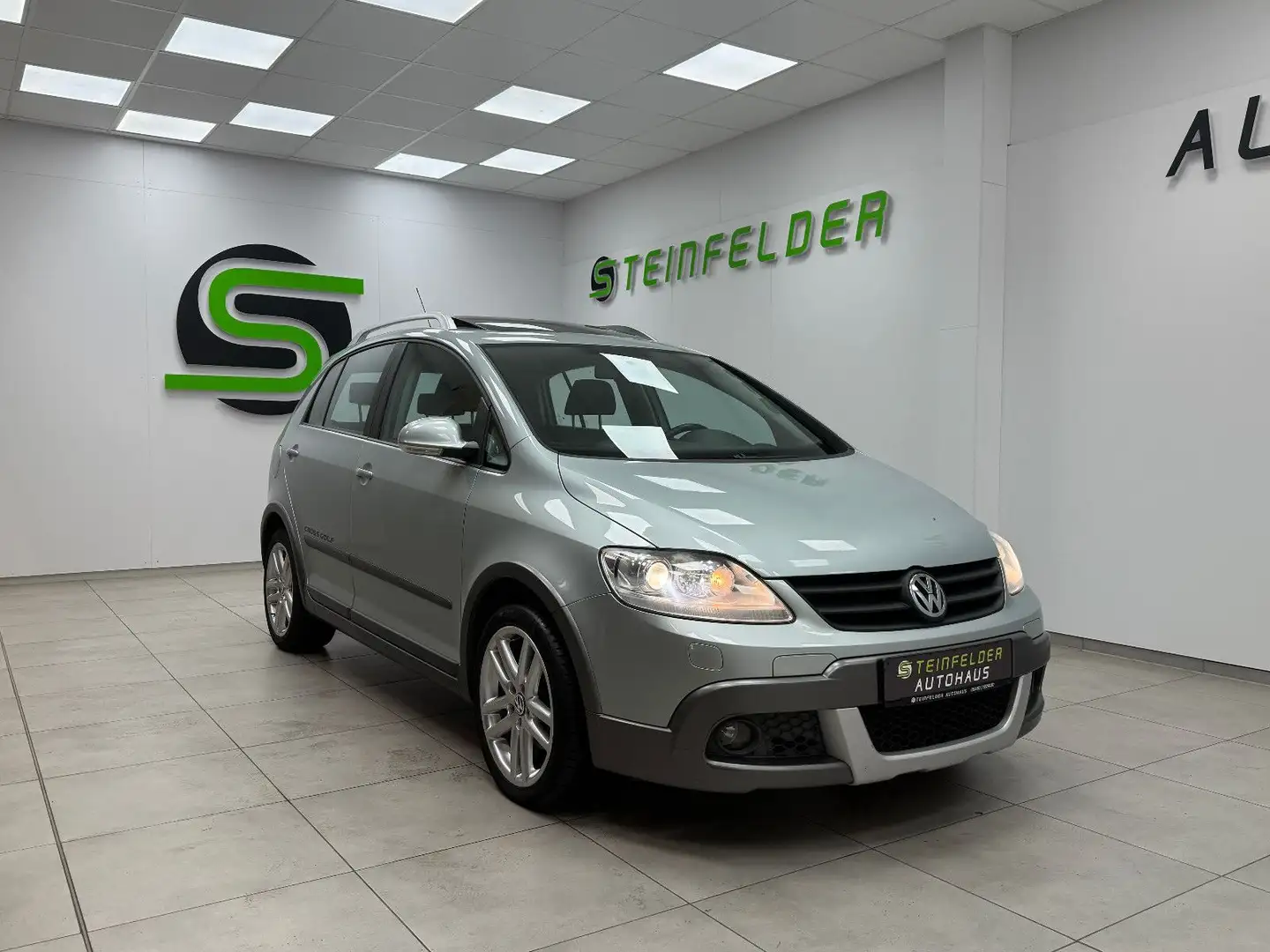 Volkswagen Golf Plus V Cross XENON / SCHIEBEDACH / AHK Grijs - 1