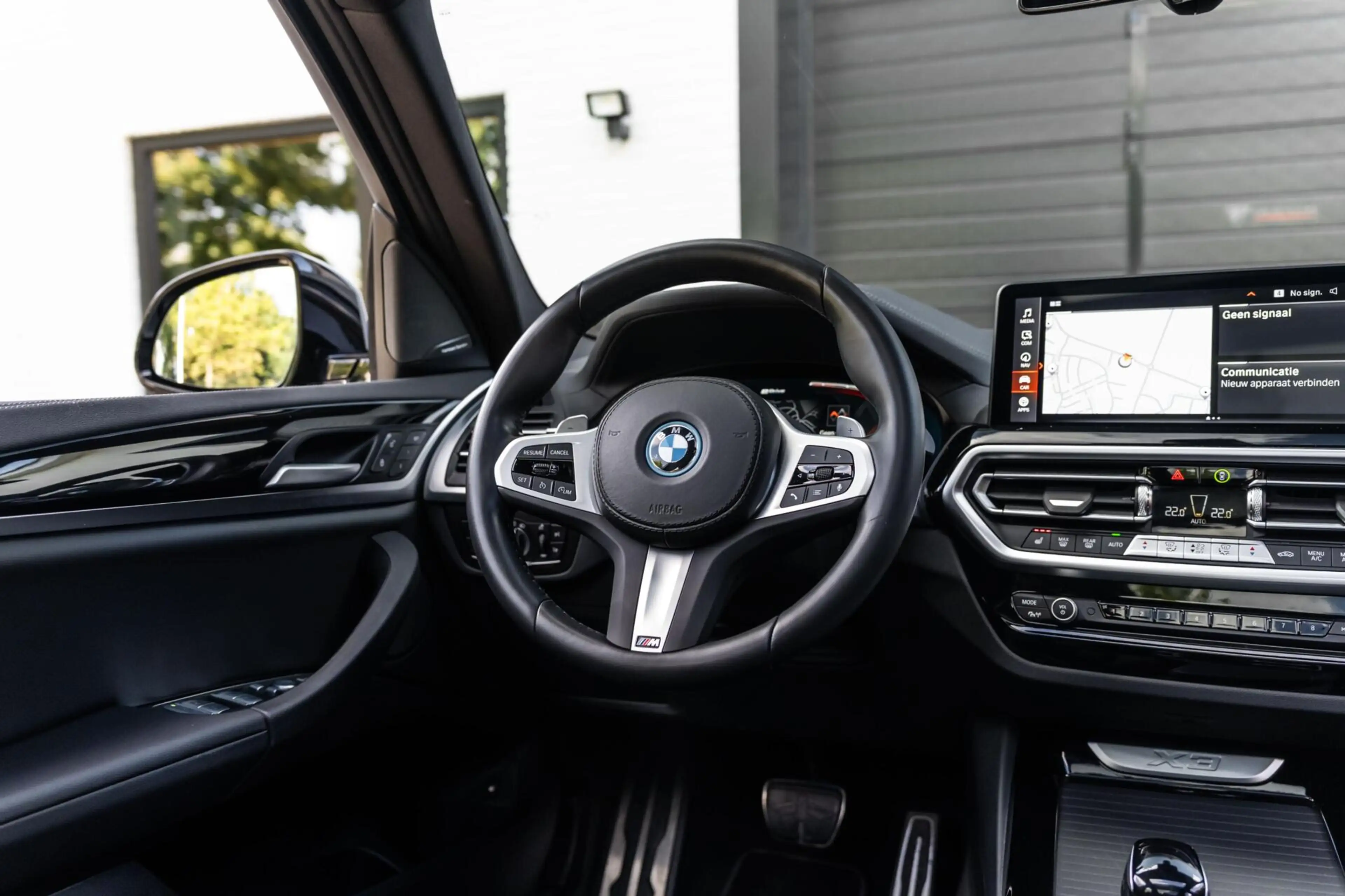 BMW X3 xDrive30e High Ex M Sport H&K HUD Laser Trekhaak 3 — photo 16