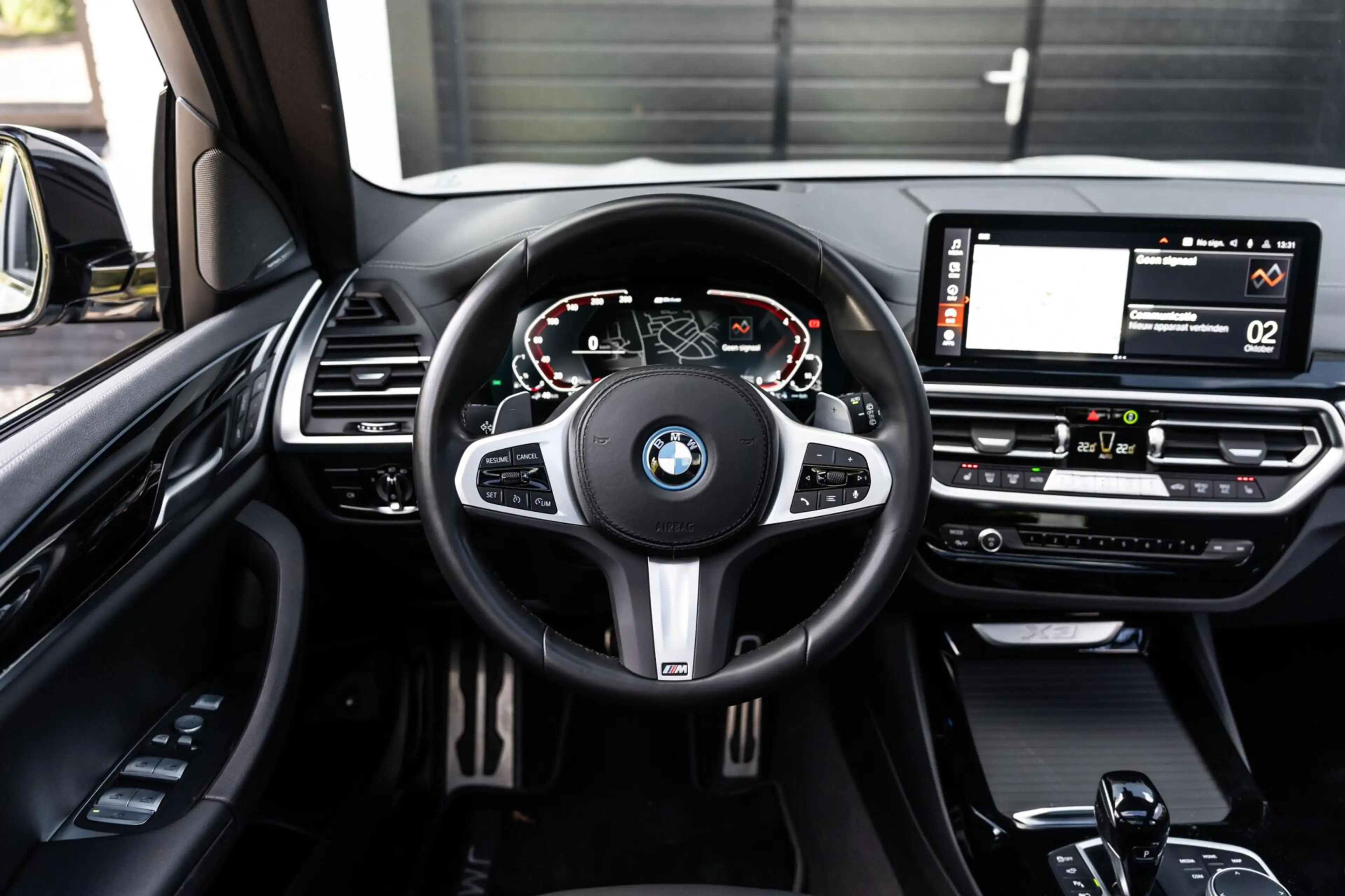 BMW X3 xDrive30e High Ex M Sport H&K HUD Laser Trekhaak 3 — photo 17