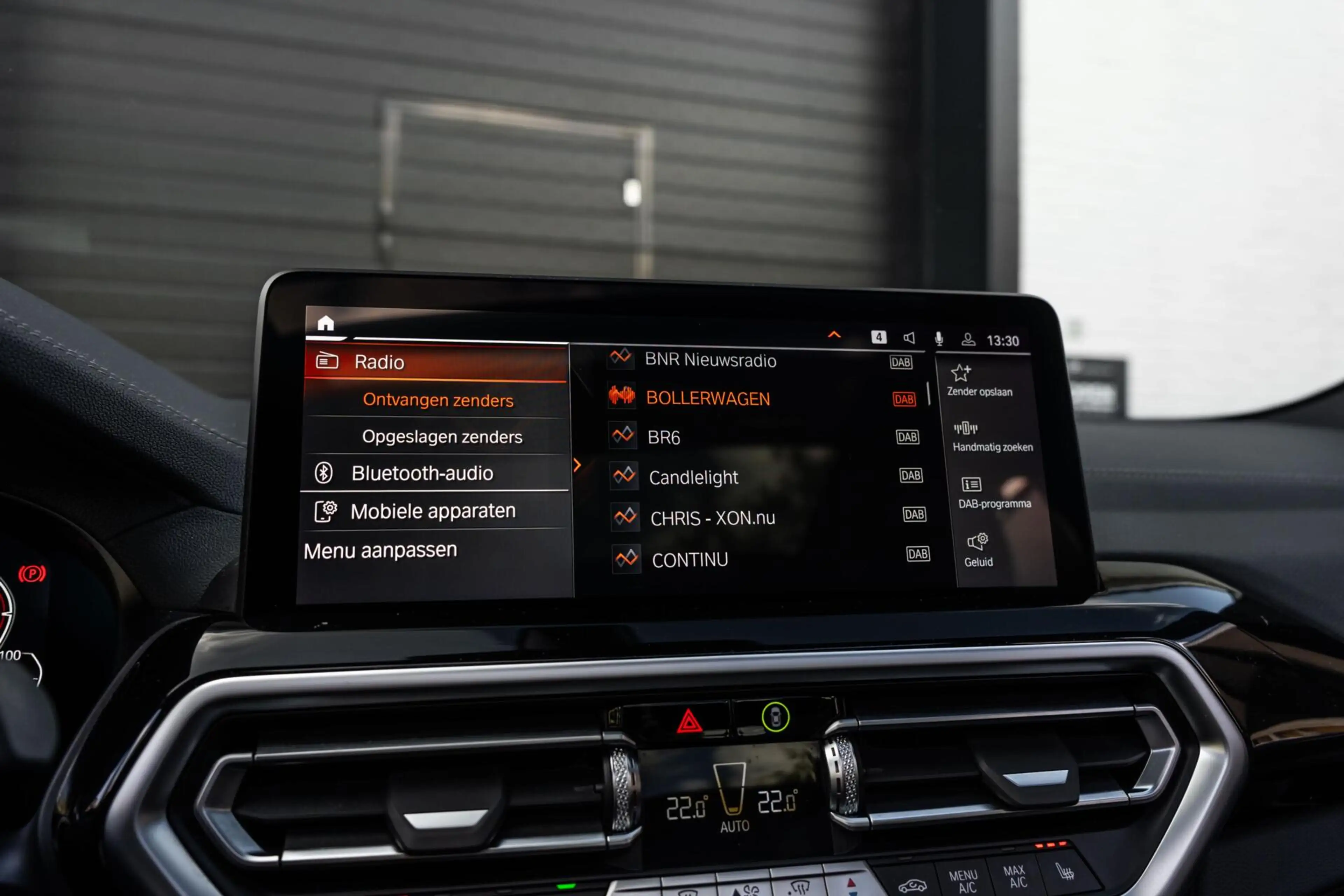 BMW X3 xDrive30e High Ex M Sport H&K HUD Laser Trekhaak 3 — photo 37