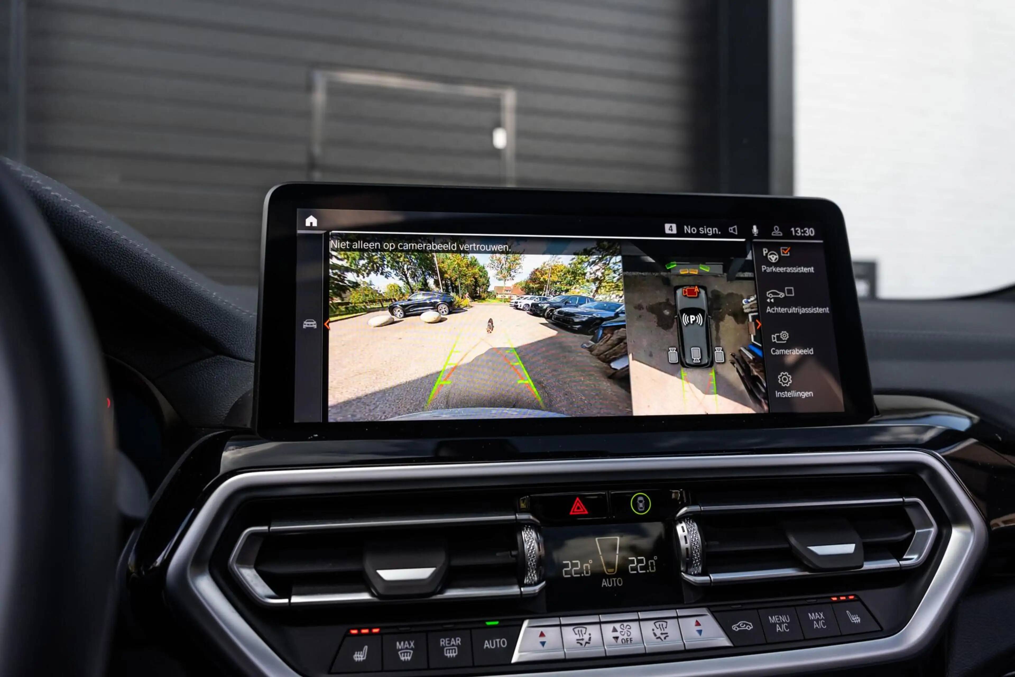 BMW X3 xDrive30e High Ex M Sport H&K HUD Laser Trekhaak 3 — photo 28
