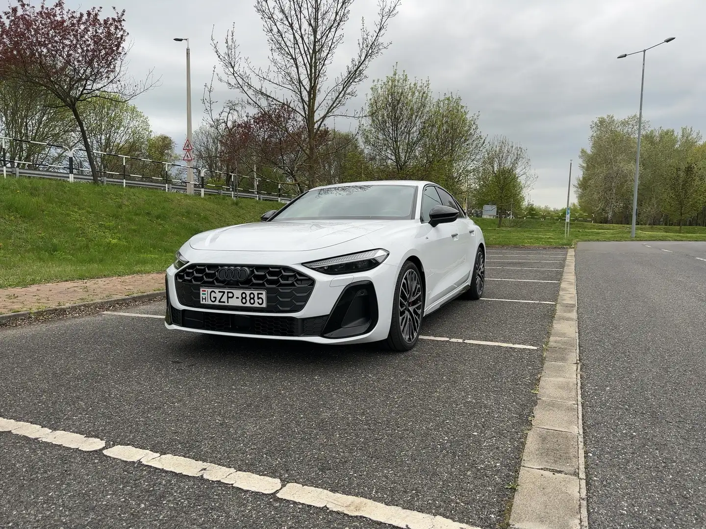 Audi A5 TFSI quattro 150 kW S tronic Weiß - 2