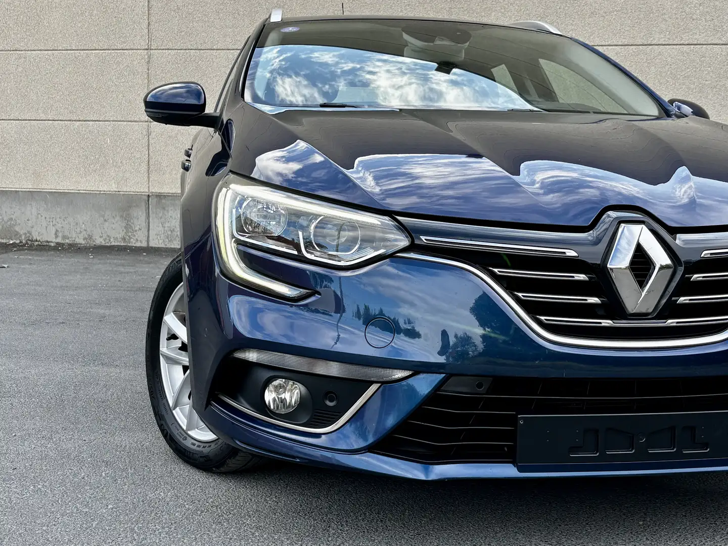Renault Megane Mégane SW 1.33 TCe Intens GPF Bleu - 2