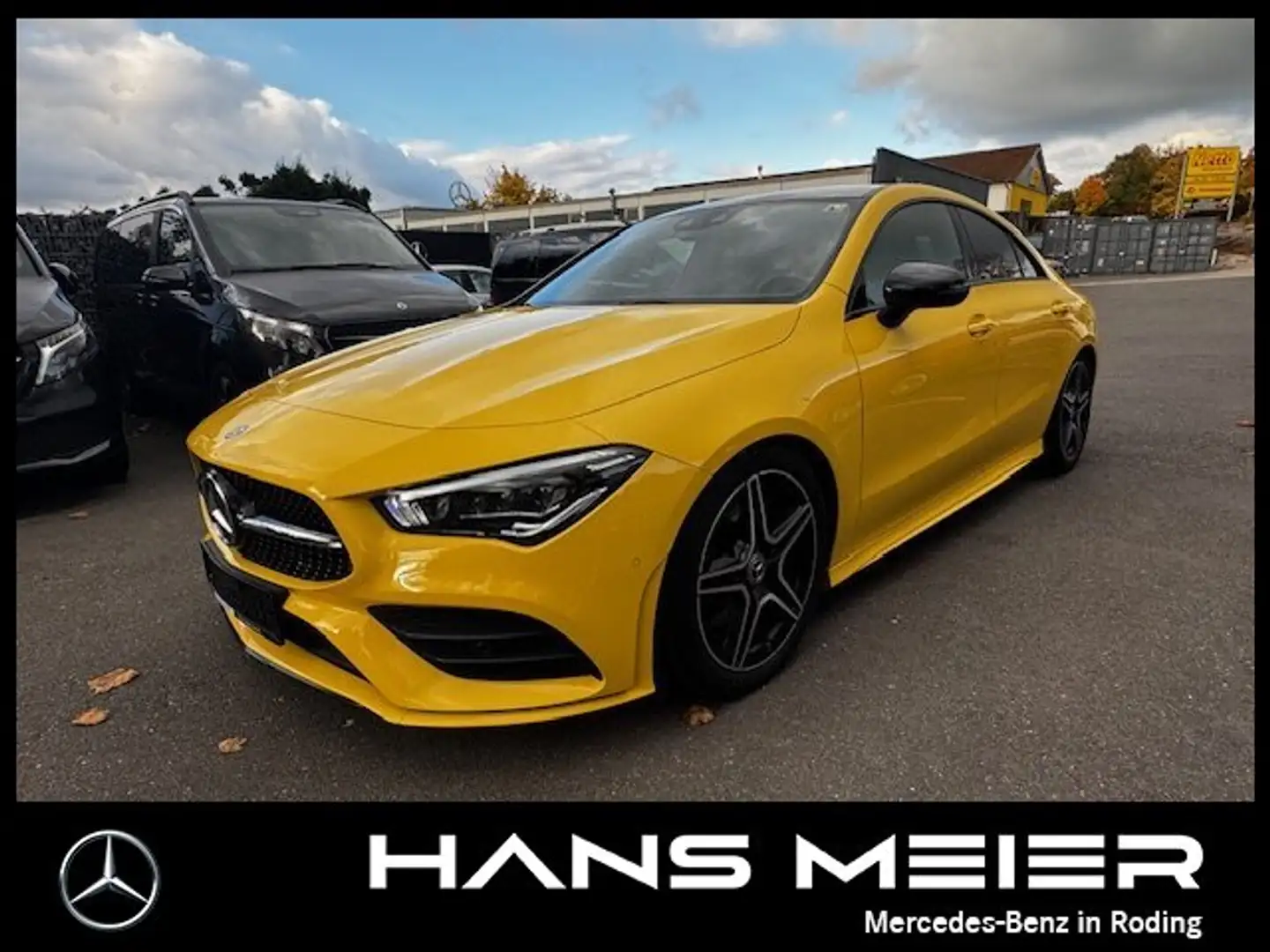 Mercedes-Benz CLA 200 CLA 200 AMG Coupé LED MBUX Nightpaket Panorama Gelb - 1