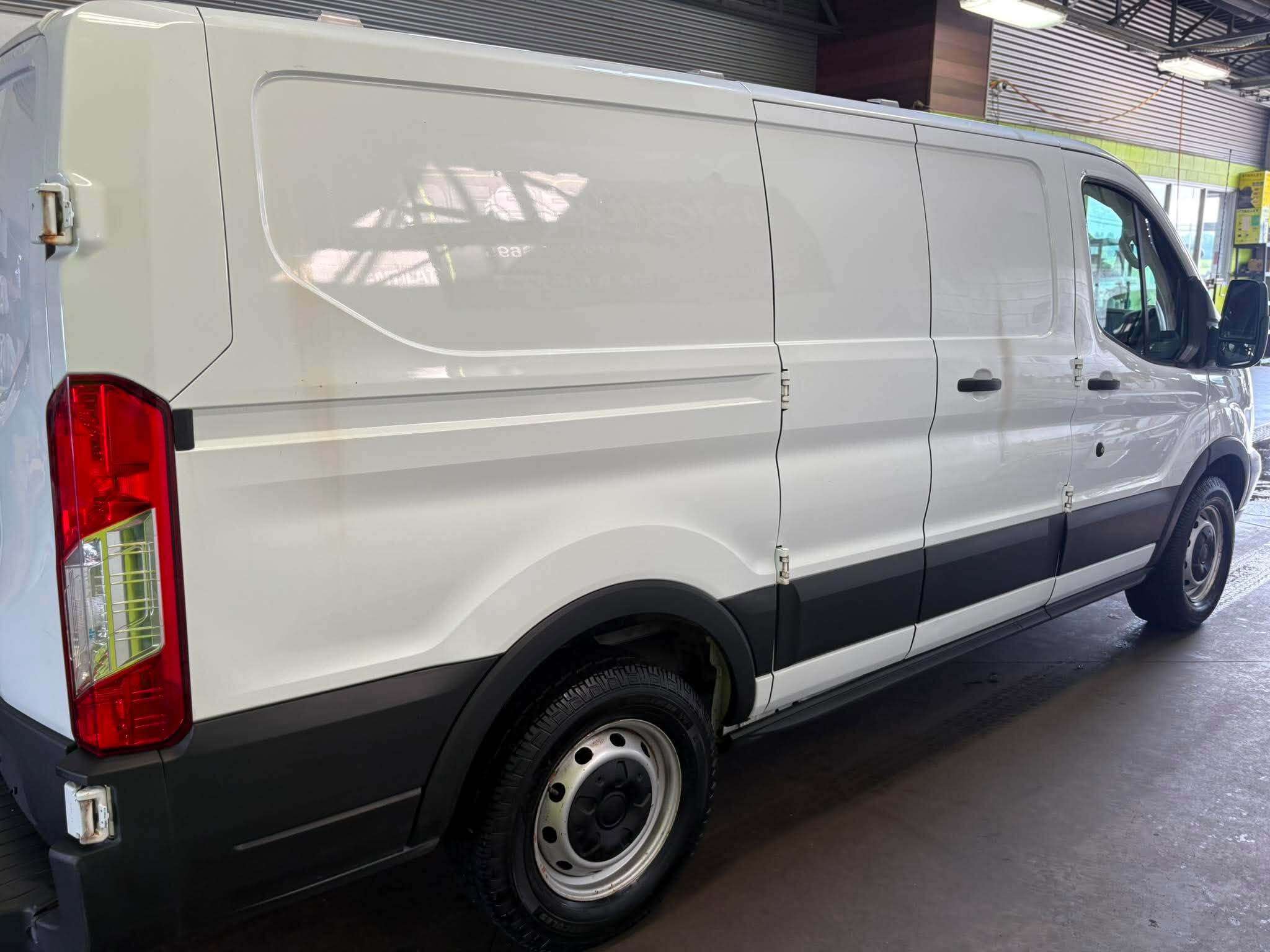2019 Ford Transit Cargo Van
