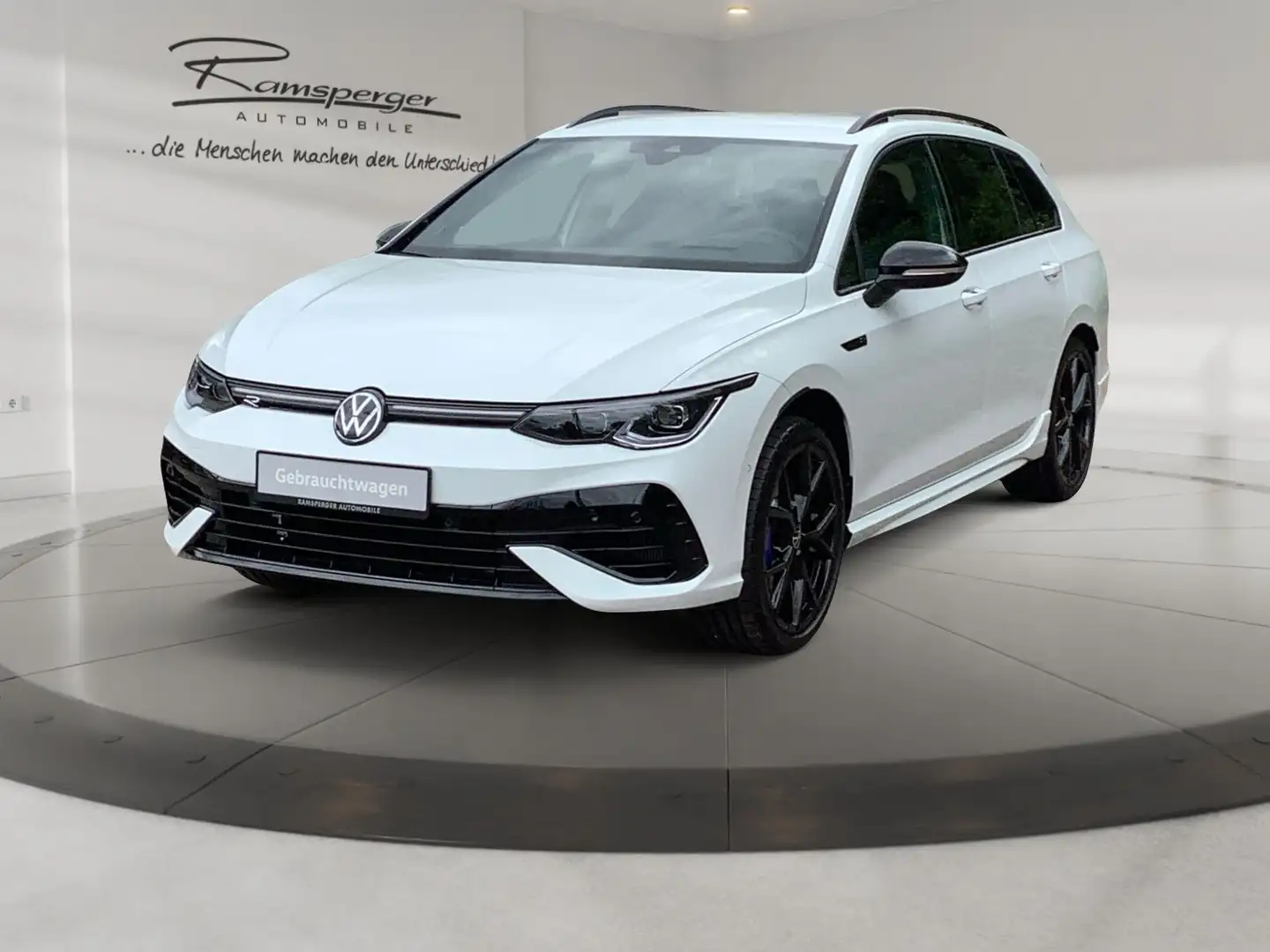 Volkswagen Golf Variant 2.0 TSI DSG R 4M. ACC Matrix Navi P Weiß - 2