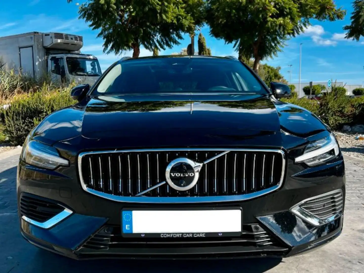 Volvo V60 Berlina Automático de 5 Puertas Schwarz - 2
