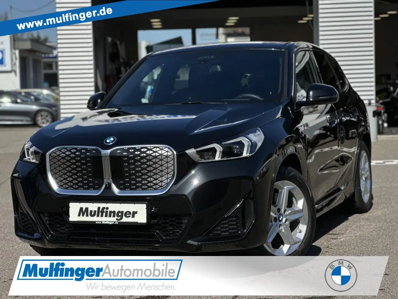 BMW iX1