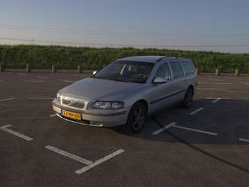 V70 2.4 T AWD APK 28-02-2027