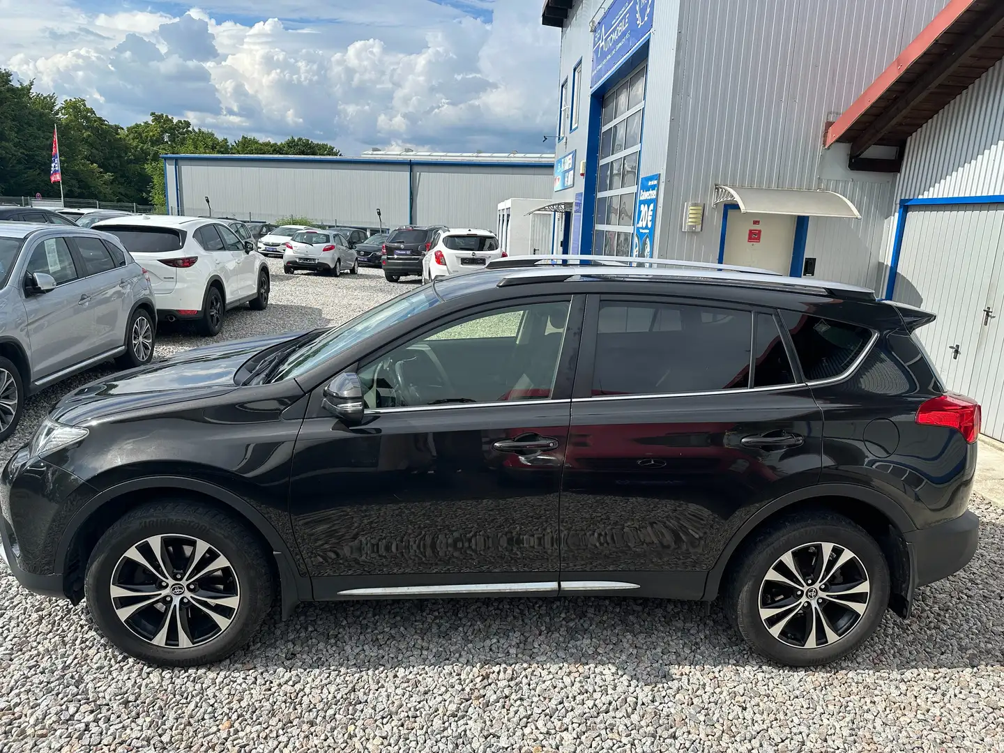 Toyota RAV 4 Edition-S 2.2D KLIMA AHK KAMERA Maro - 2