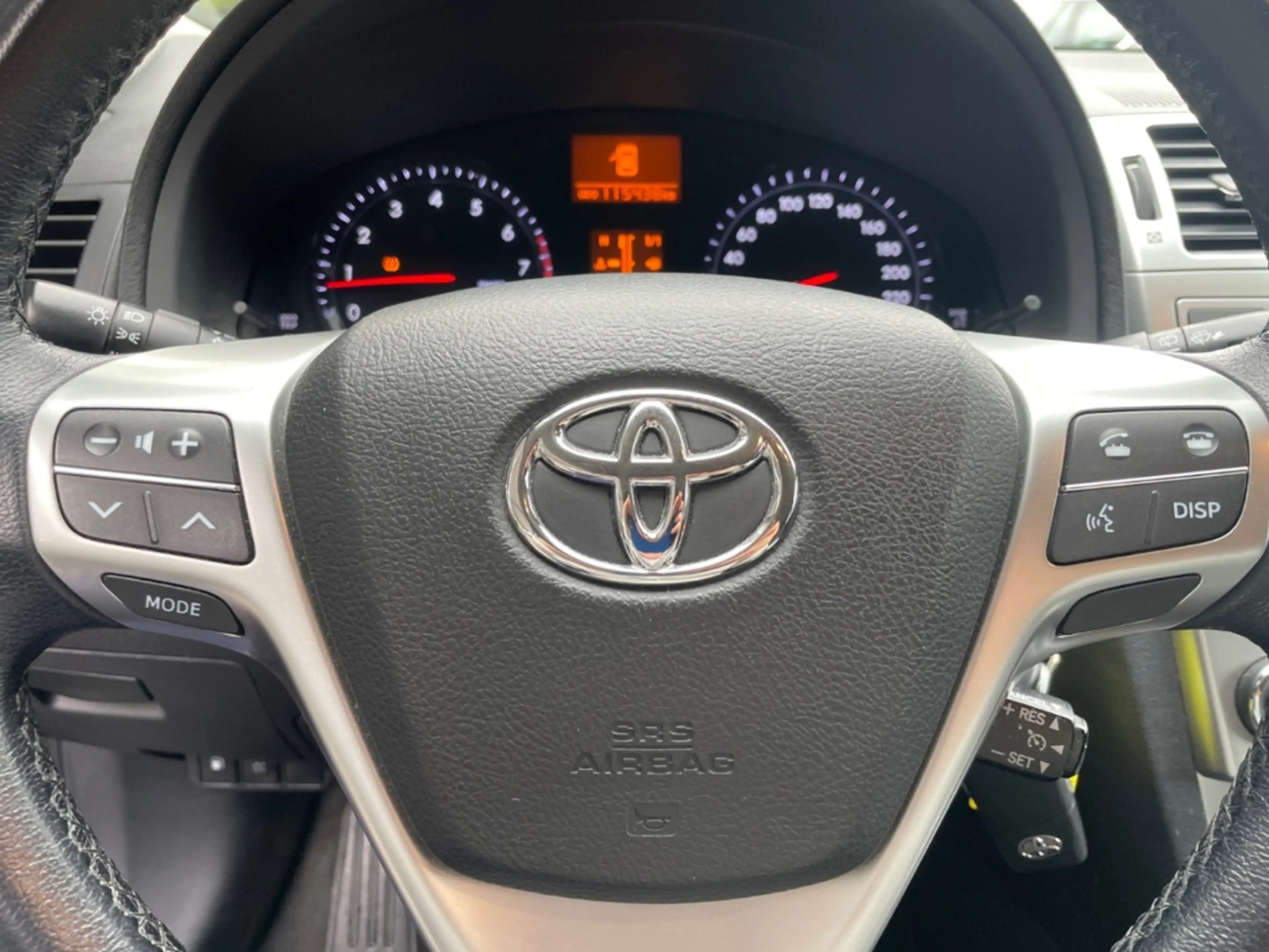 Toyota Avensis Kombi 1.8 Edition *Kamera*SHZ*Bluetooth* — photo 13