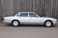 Jaguar XJ 4.0 Sovereign 3 Jahre Garantie Vert - thumbnail 4