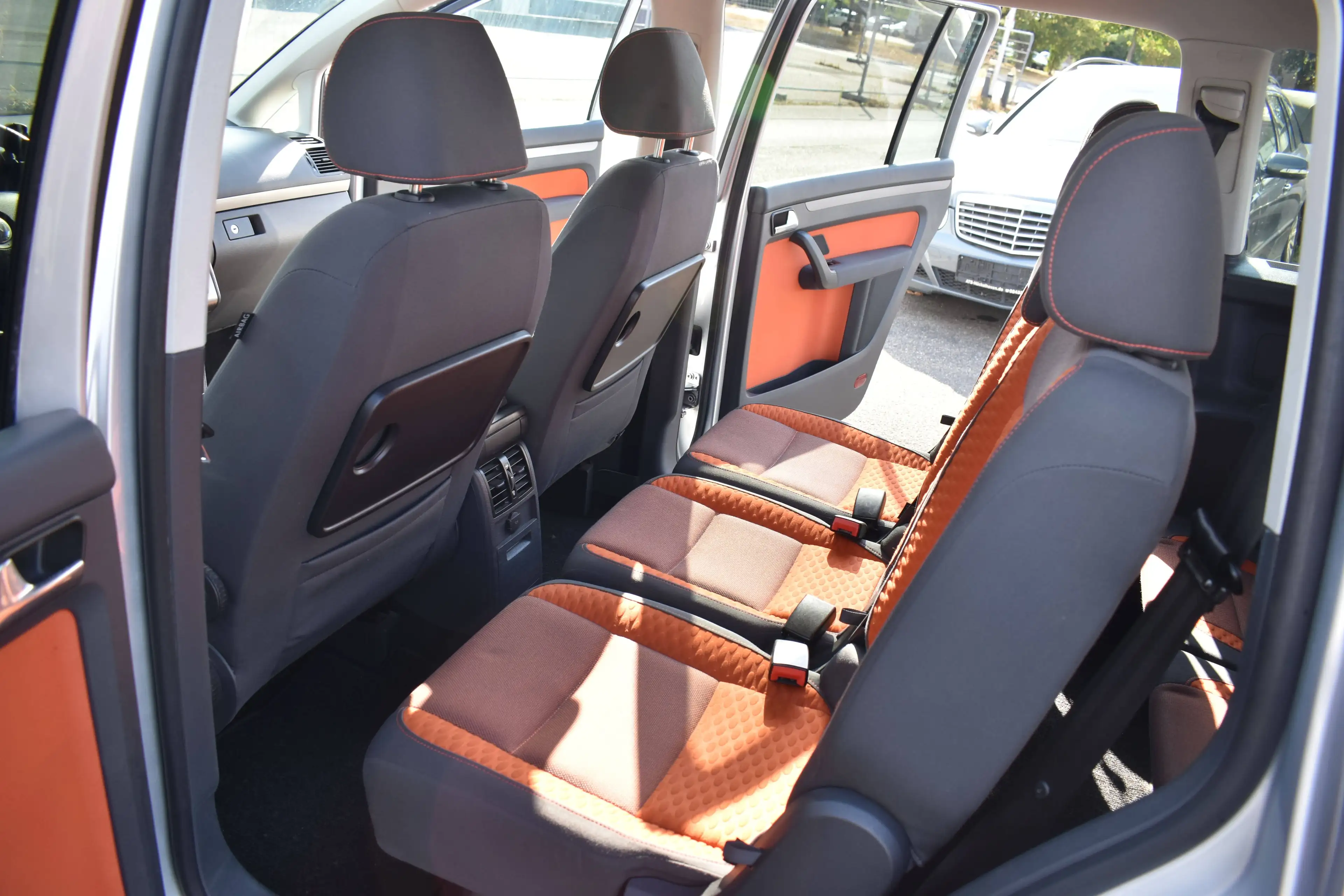 Volkswagen Cross Touran CrossTouran 2.0 TDI *7-SITZER*AUTOMATIK*2.HAND*ZAHNRIEMEN+WASSERPUMPE NEU!!! — photo 12