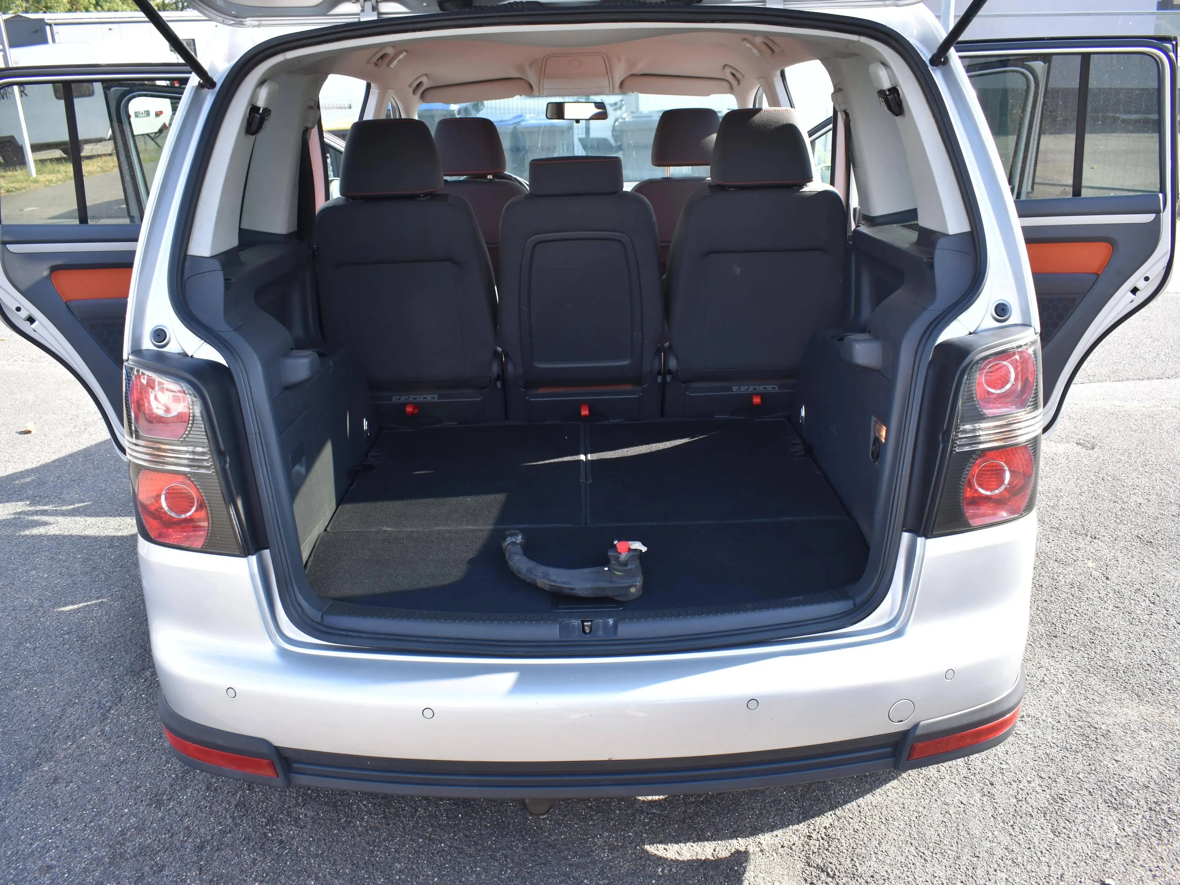 Volkswagen Cross Touran CrossTouran 2.0 TDI *7-SITZER*AUTOMATIK*2.HAND*ZAHNRIEMEN+WASSERPUMPE NEU!!! — photo 11