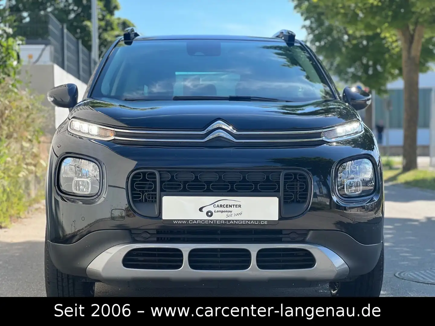 Citroen C3 Aircross 1.2 e-THP Shine Schwarz - 2