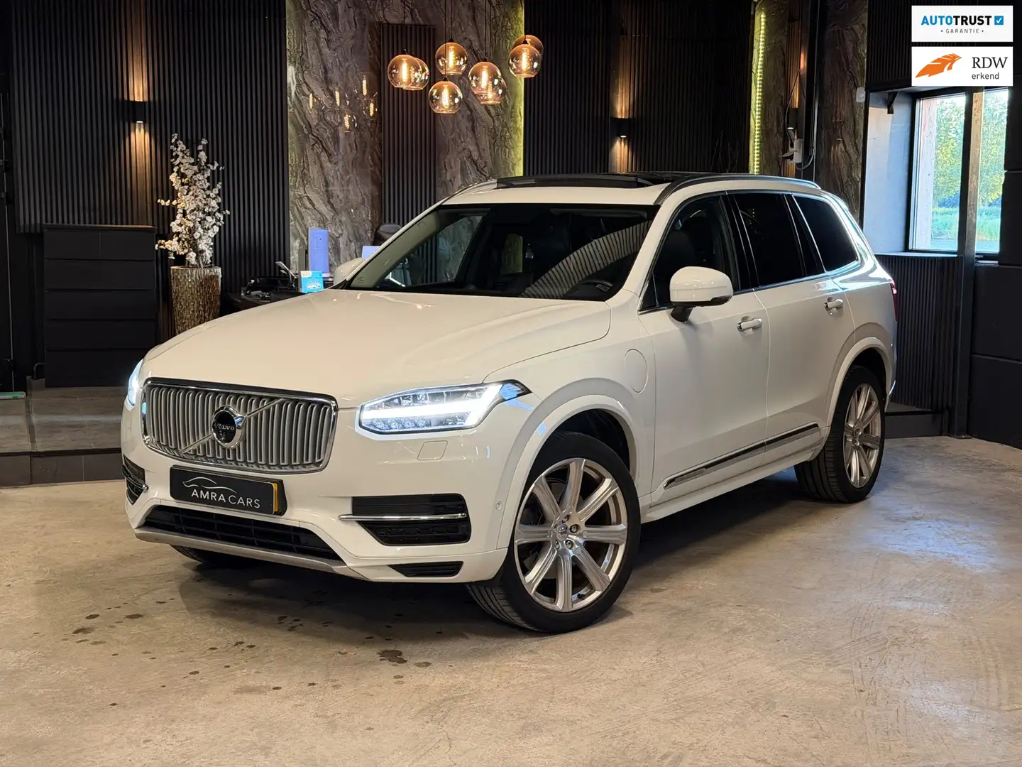 Volvo XC90 2.0 T8 Twin Engine AWD Inscription|FULL OPTIONS! Wit - 1