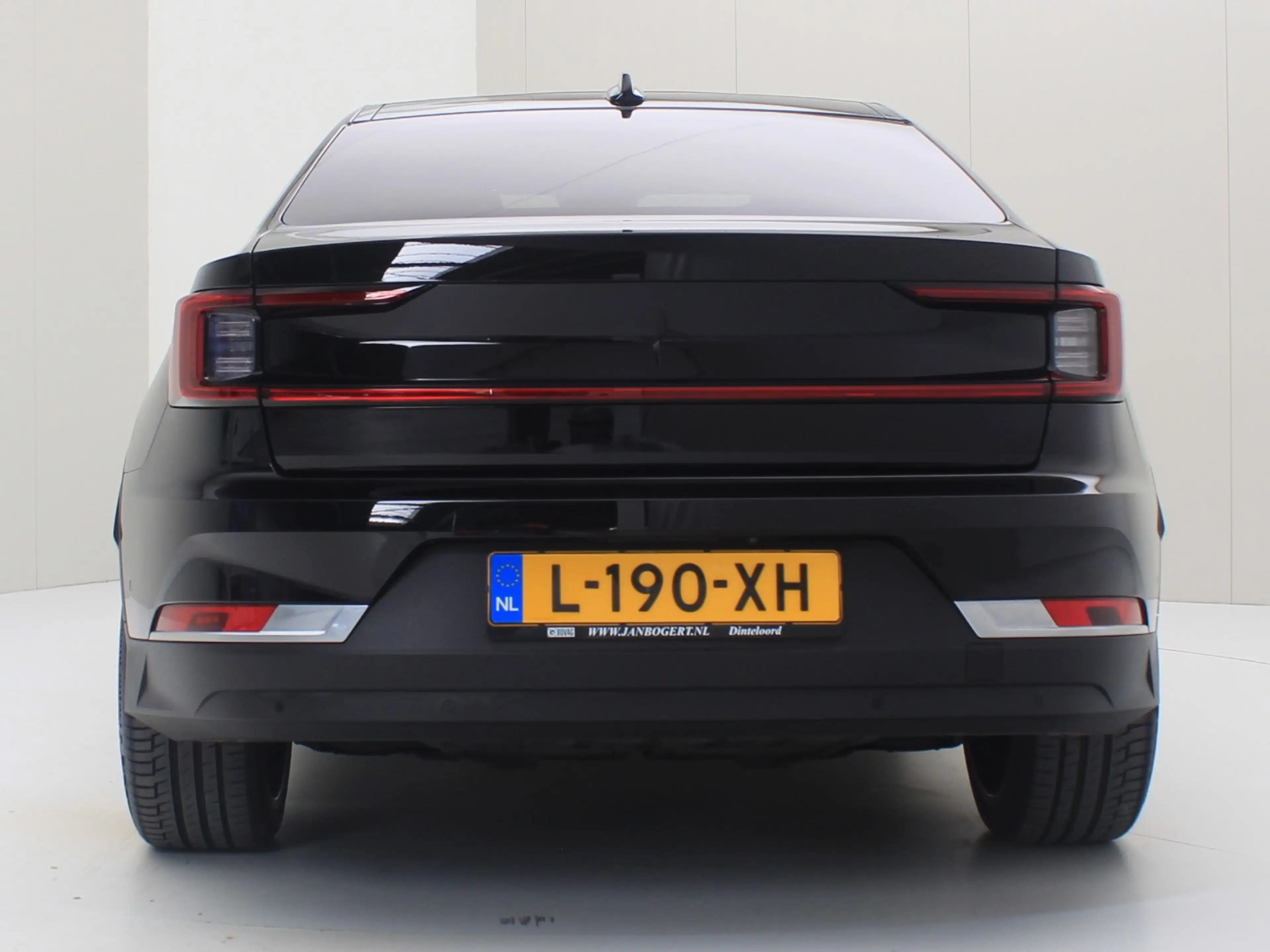 Polestar 2 Long Range Dual Motor 408pk 94.5% SoH Performance — photo 6