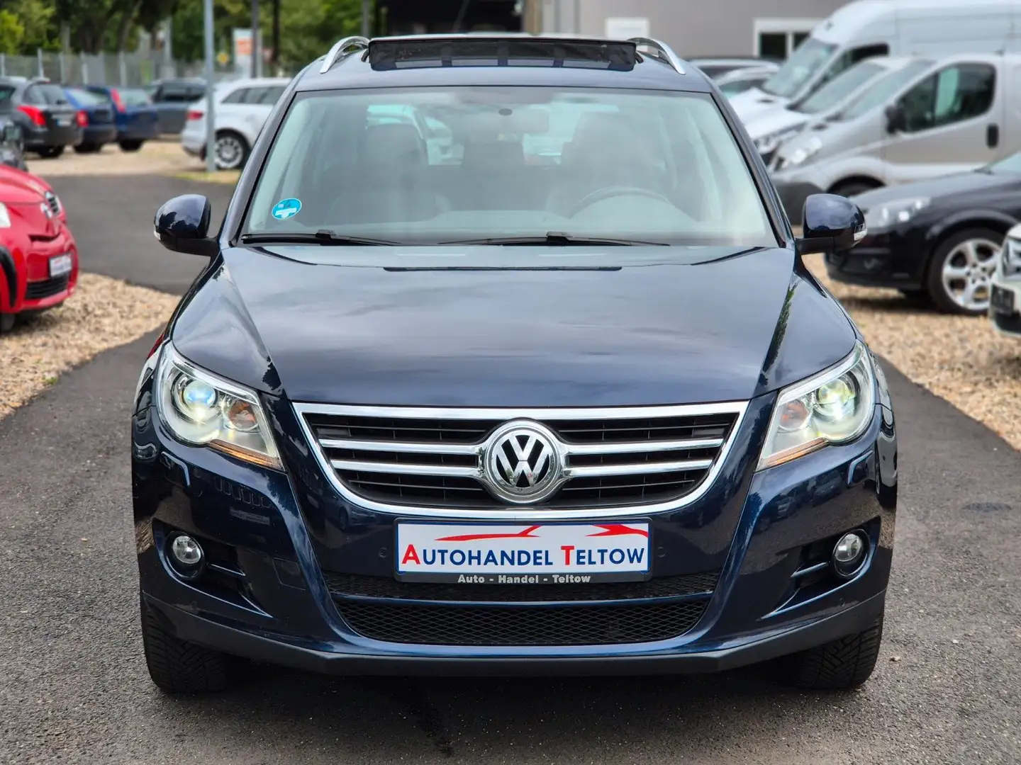 Volkswagen Tiguan Sport &Style 4Motion *Pano *AHK *Bi-Xenon Blauw - 2